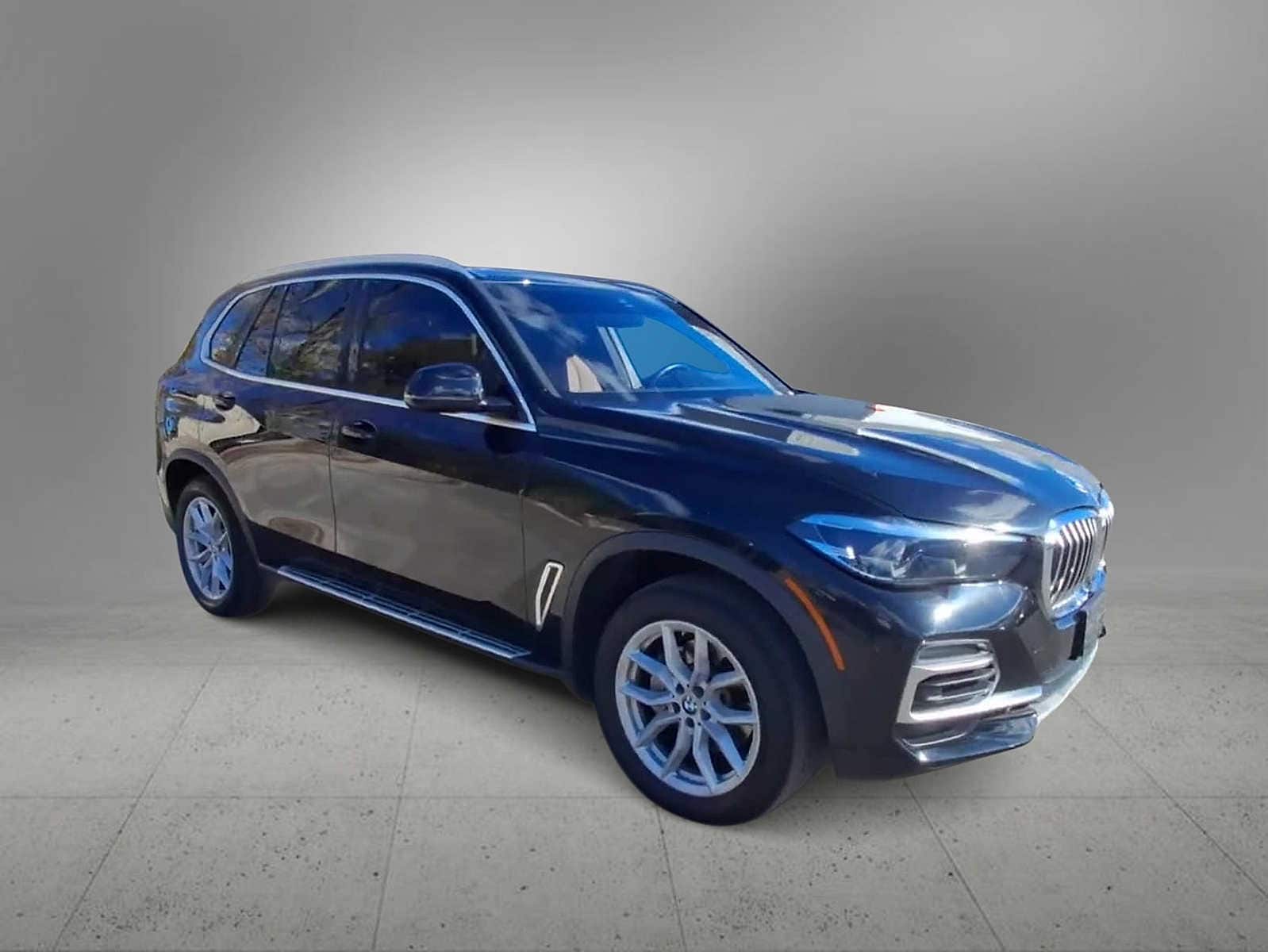 Thumbnail: 2023 BMW X5 - 2