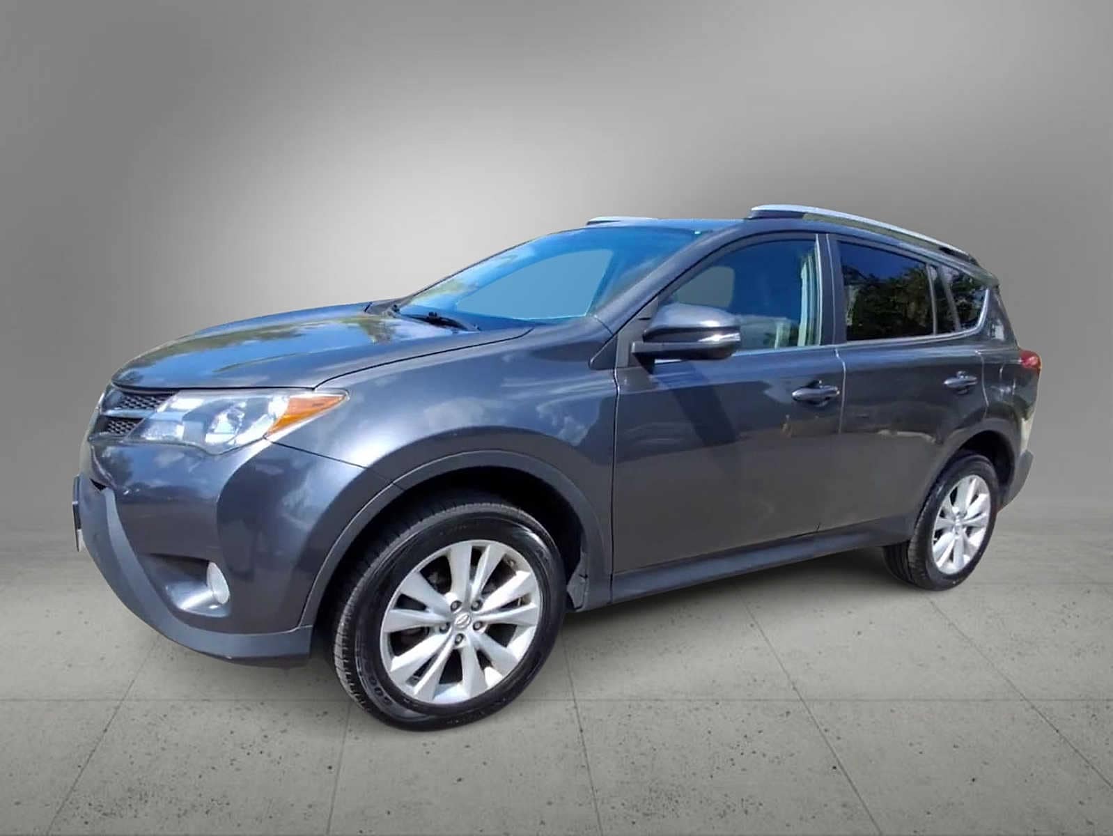 Thumbnail: 2013 Toyota RAV4 - 4