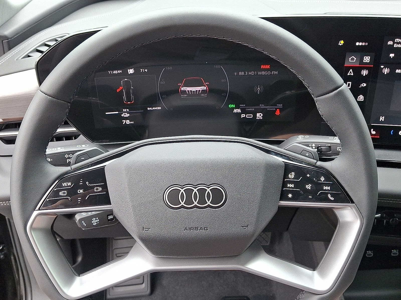 Thumbnail: 2025 Audi Q6 e-tron - 16
