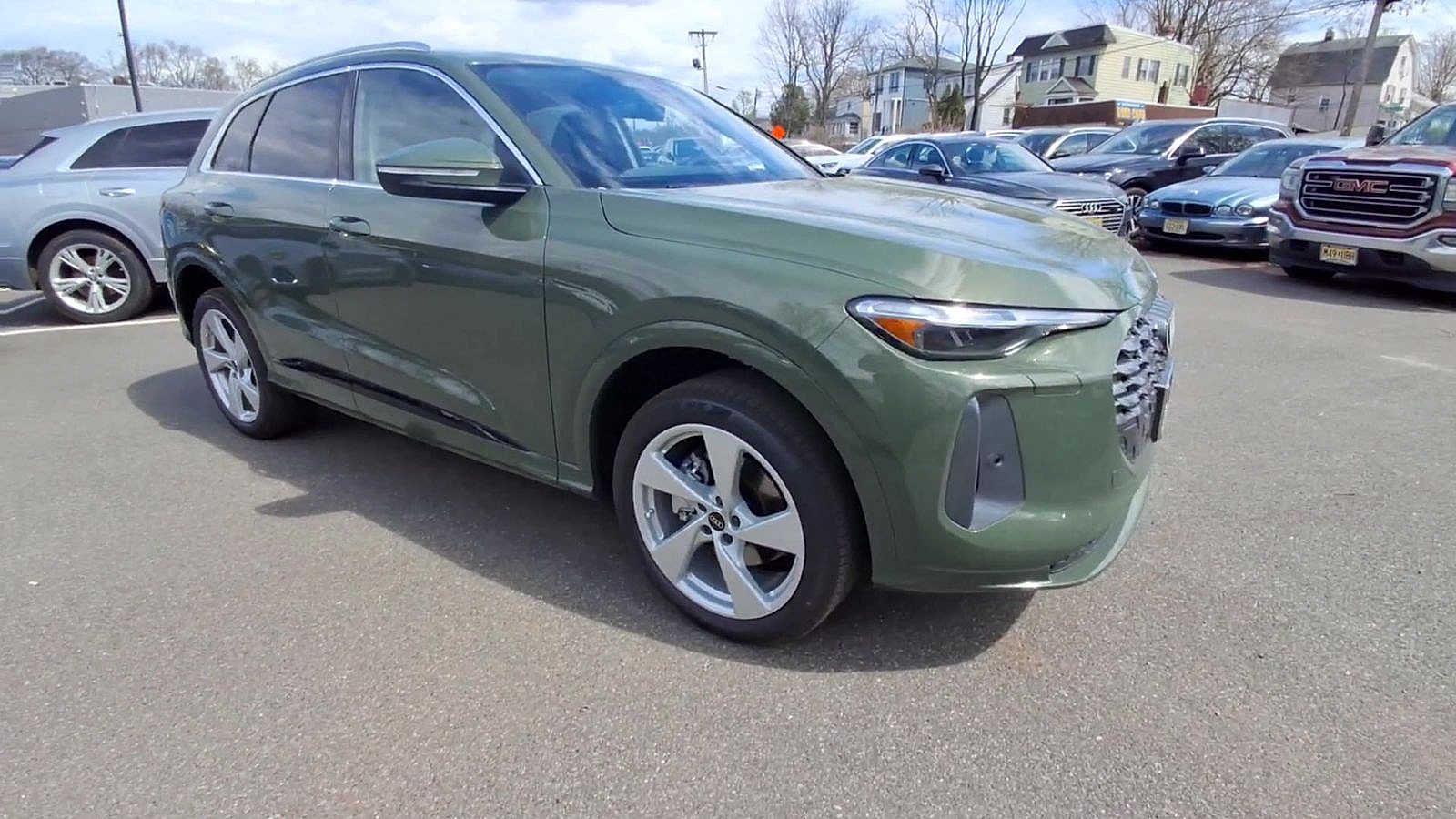 Thumbnail: 2026 Audi Q5 - 2