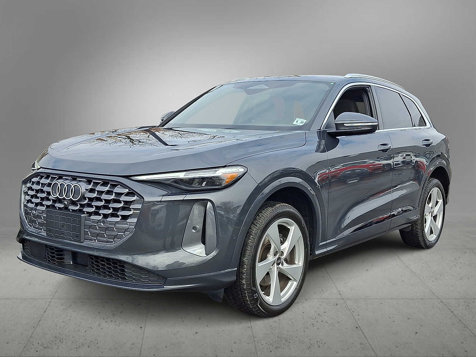 Thumbnail: 2025 Audi Q5 - 1