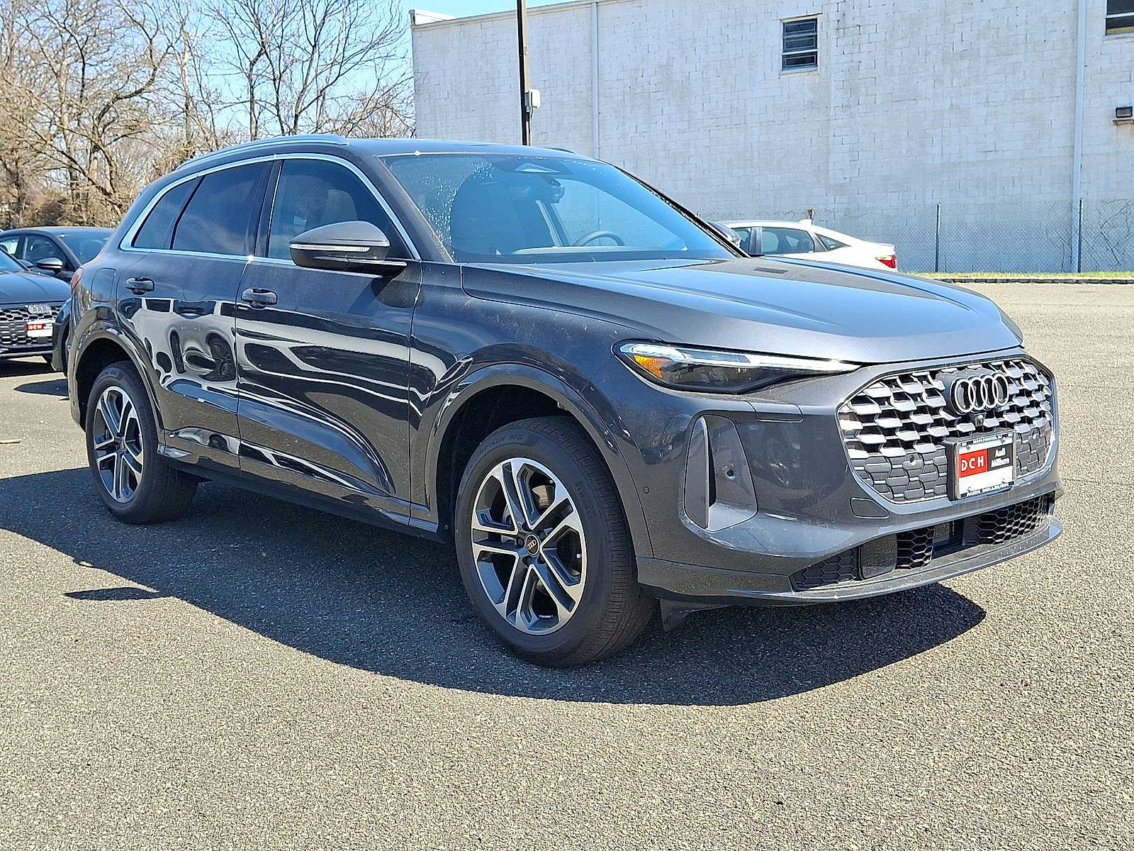 Thumbnail: 2026 Audi Q5 - 10