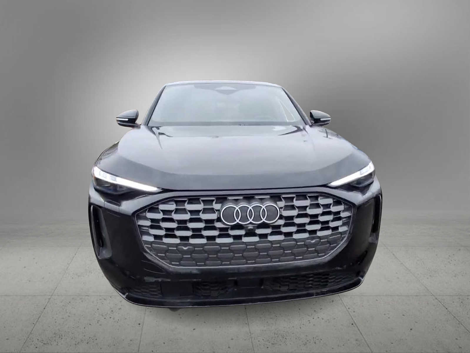 Thumbnail: 2025 Audi Q5 - 3