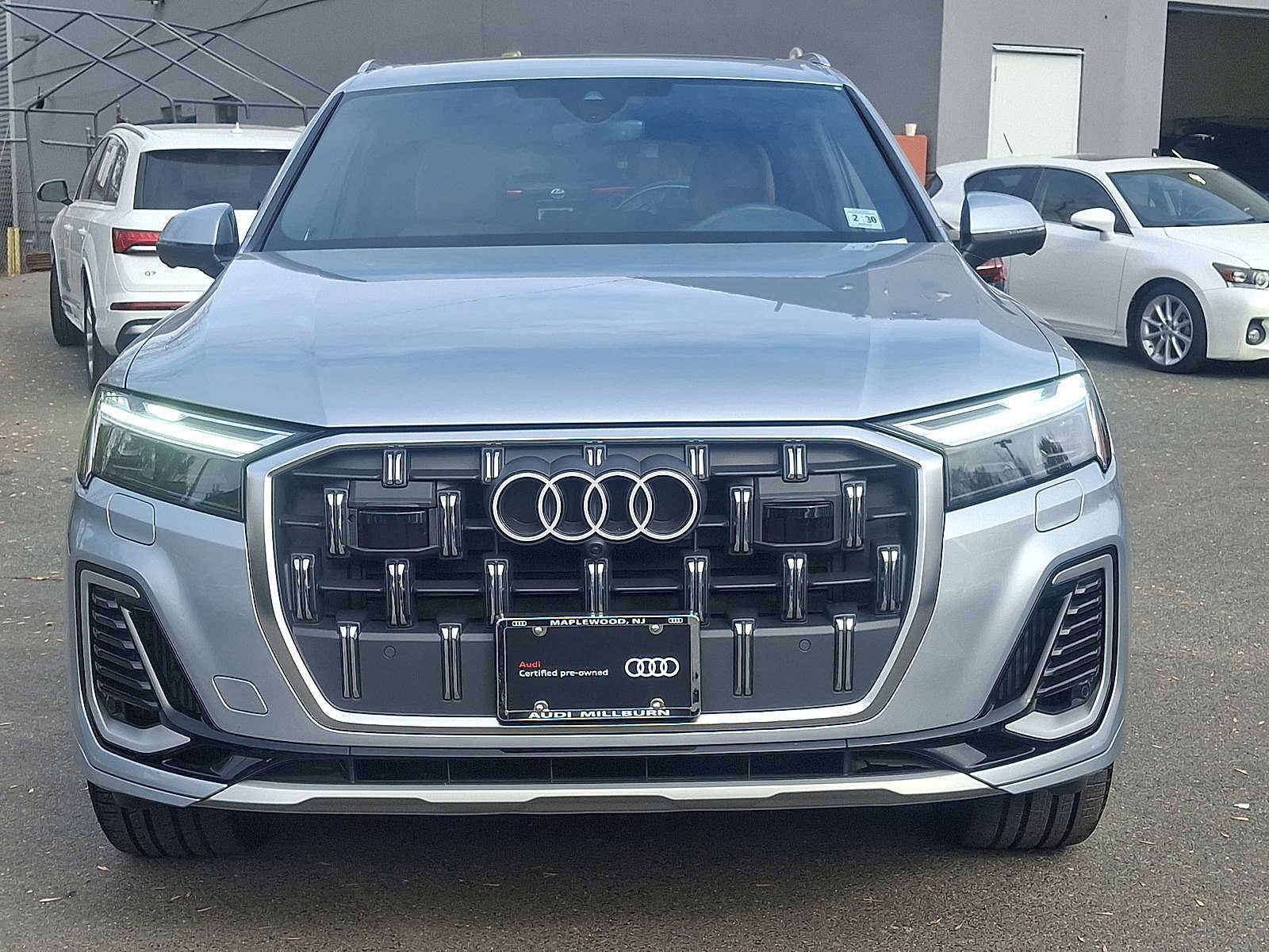 Thumbnail: 2025 Audi Q7 - 26