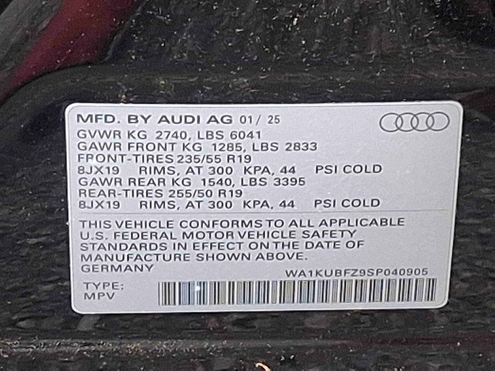 Thumbnail: 2025 Audi Q4 e-tron - 18