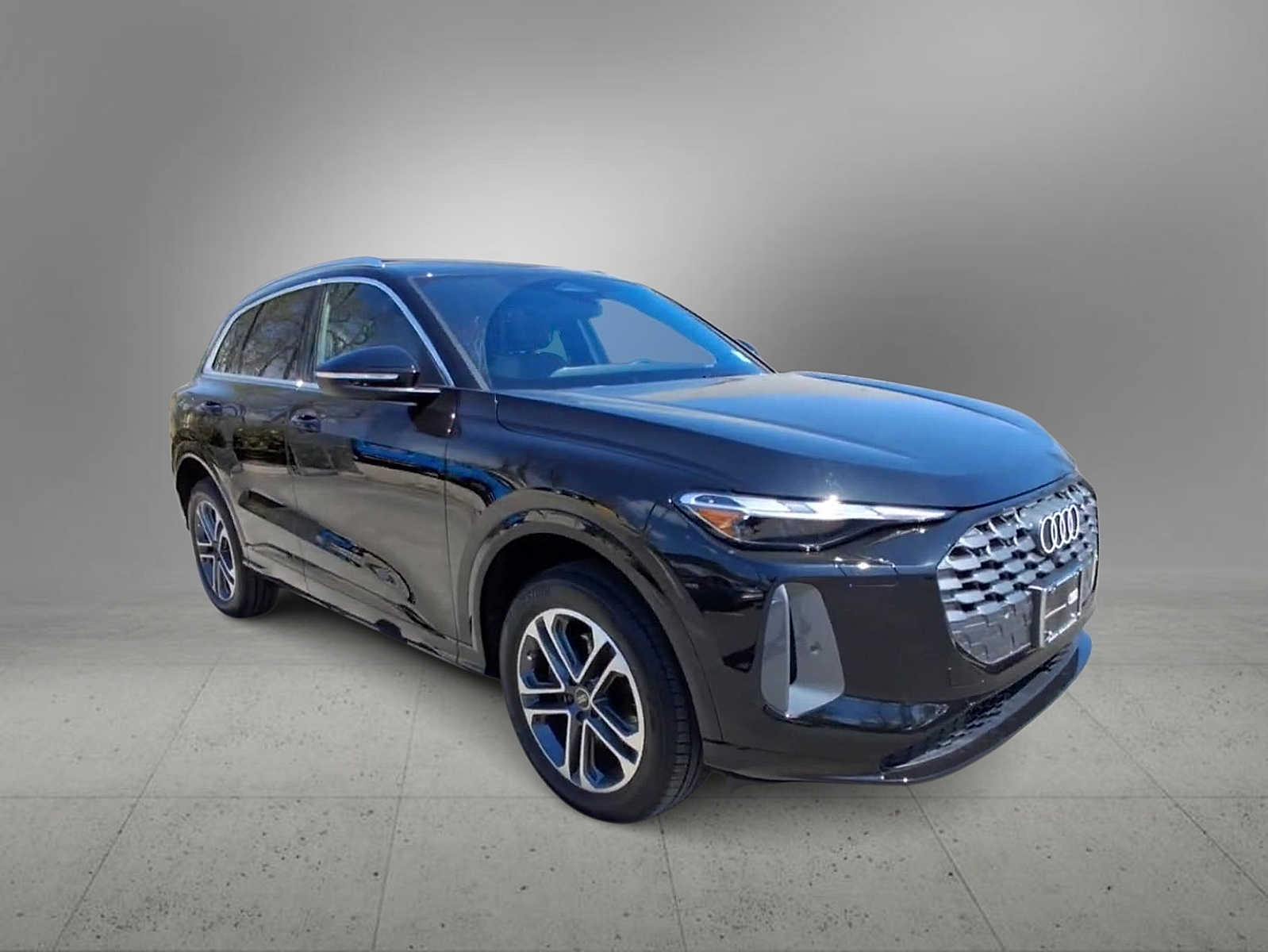 Thumbnail: 2025 Audi Q5 - 2