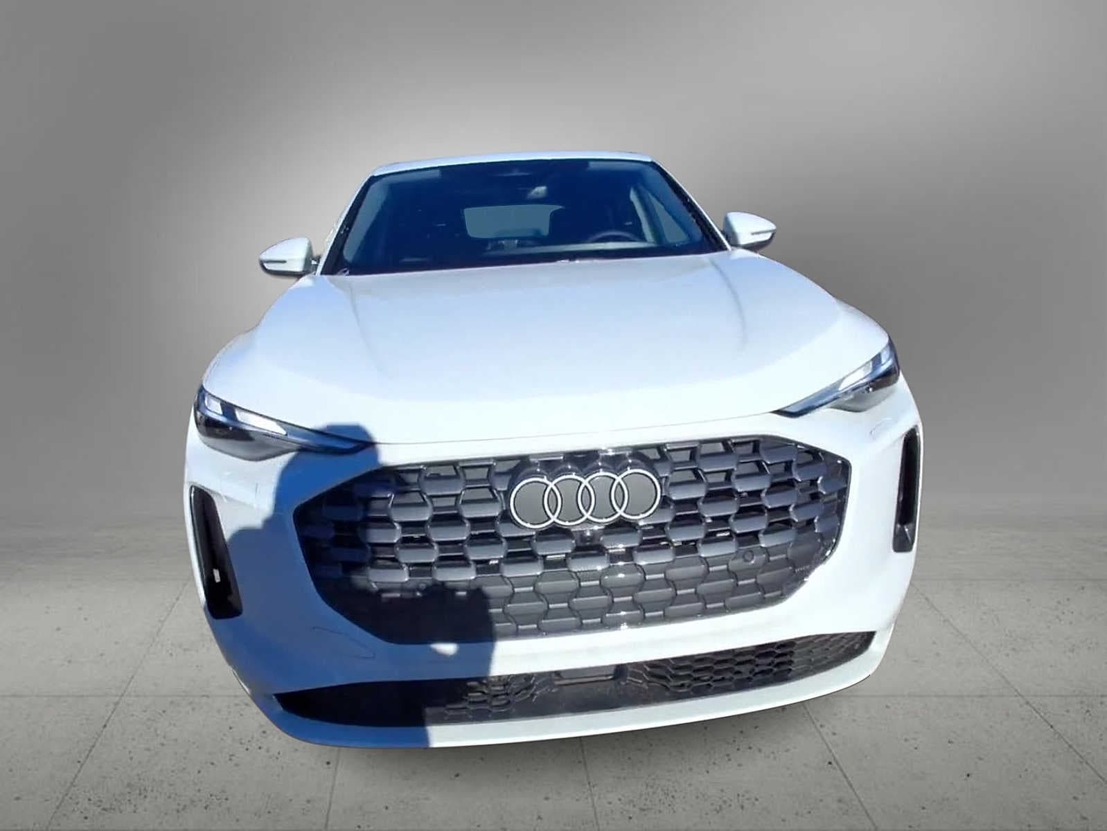 Thumbnail: 2025 Audi Q5 - 3