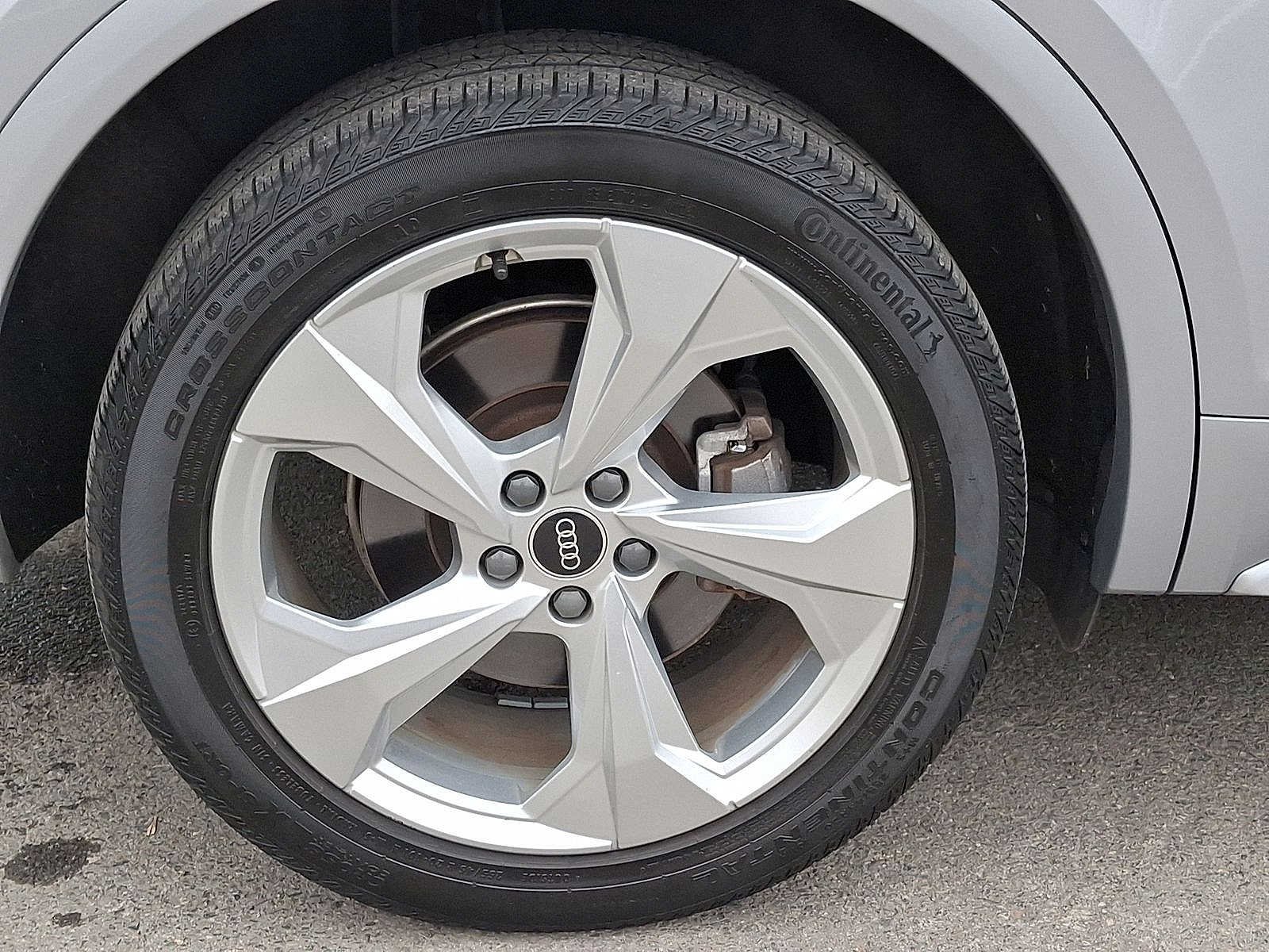 Thumbnail: 2022 Audi Q5 - 27