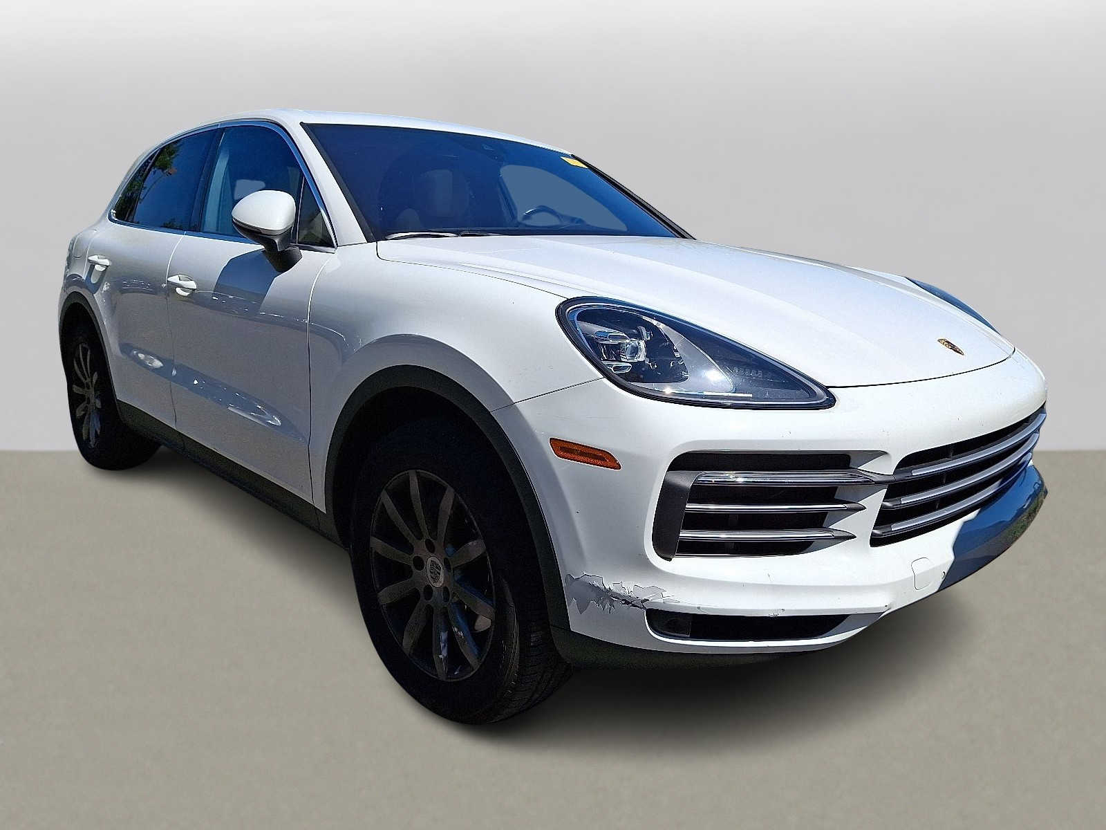 Thumbnail: 2019 Porsche Cayenne - 2