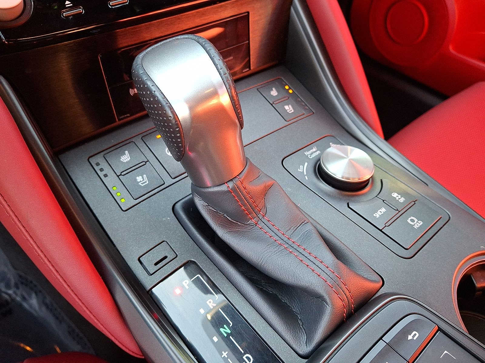 Thumbnail: 2023 Lexus IS - 12