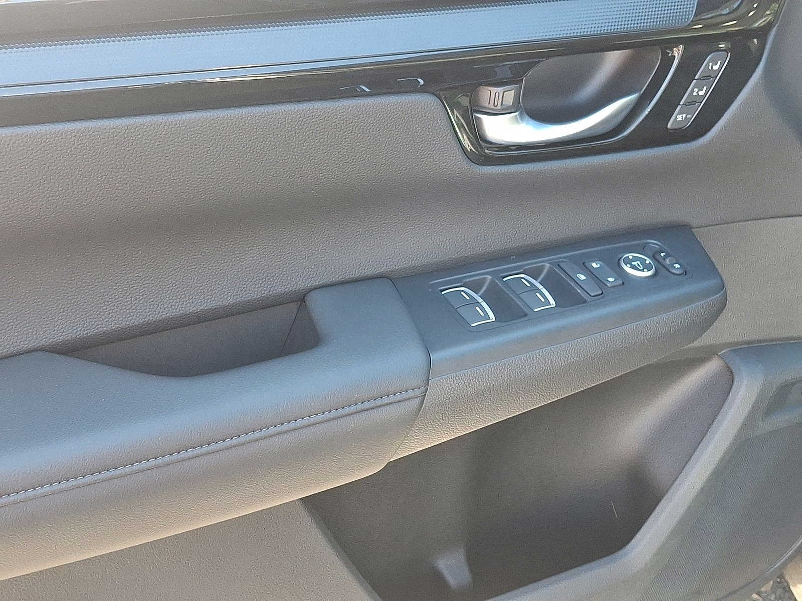 Thumbnail: 2023 Honda CR-V - 10