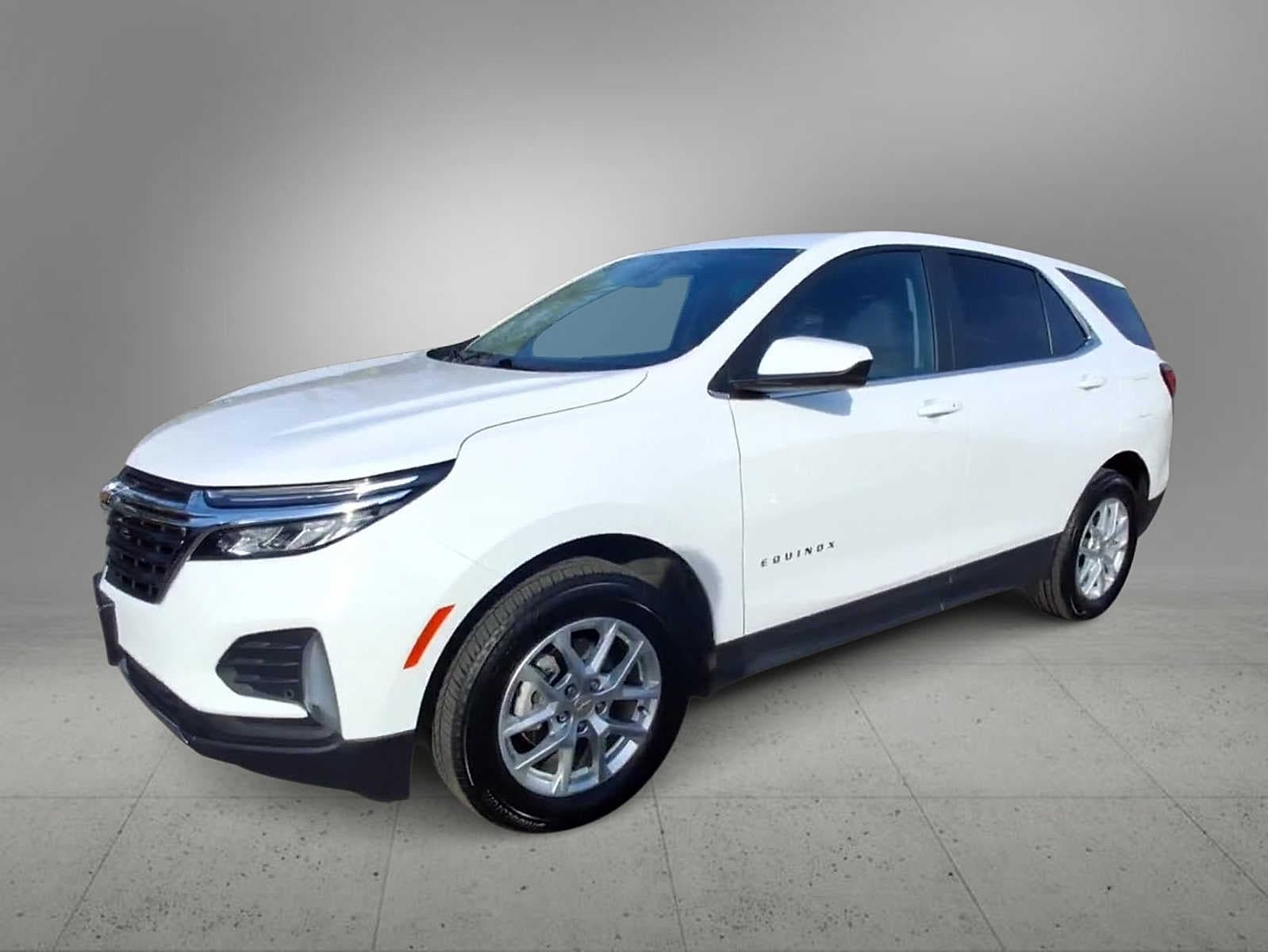 Thumbnail: 2024 Chevrolet Equinox - 4