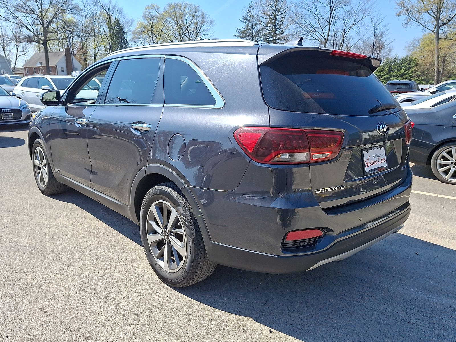 Thumbnail: 2019 Kia Sorento - 21