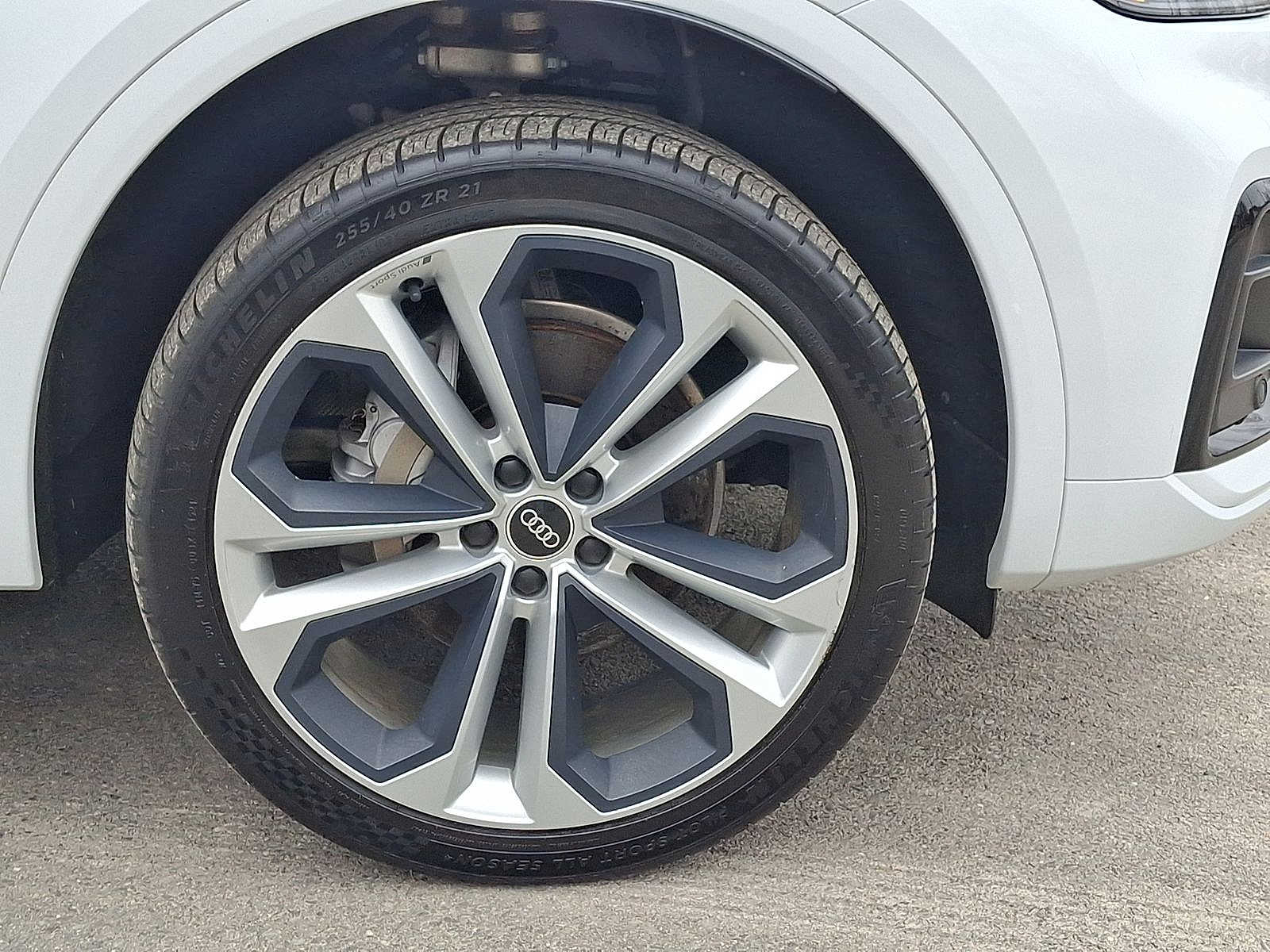 Thumbnail: 2022 Audi Q5 - 27