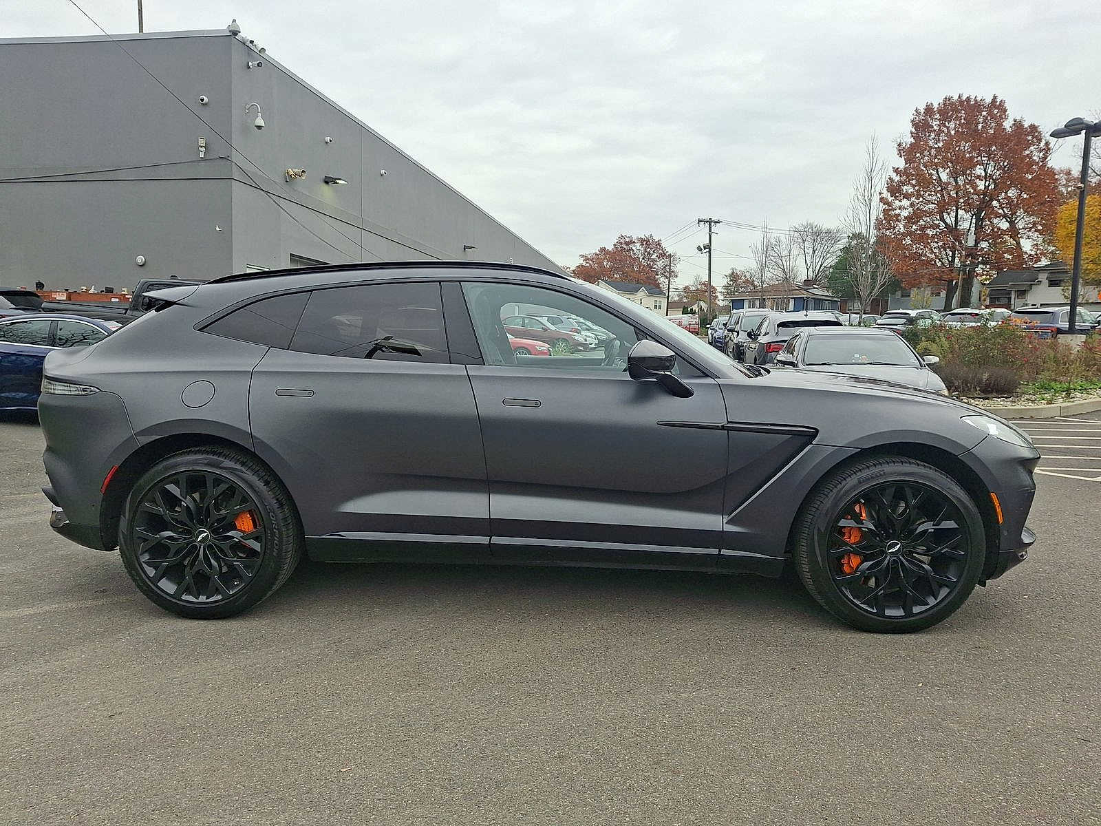 Thumbnail: 2021 Aston Martin DBX - 26