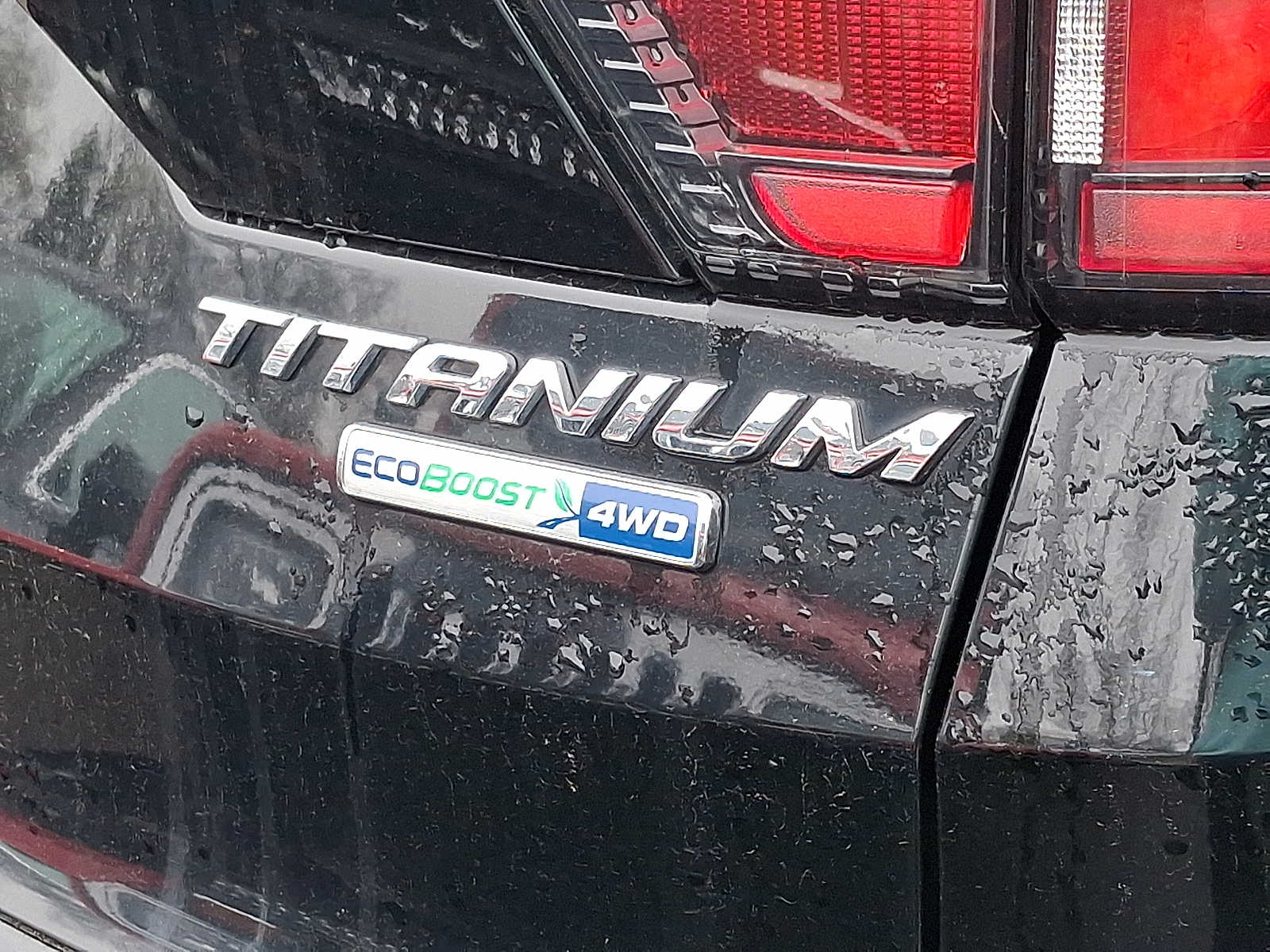 Thumbnail: 2017 Ford Escape - 4