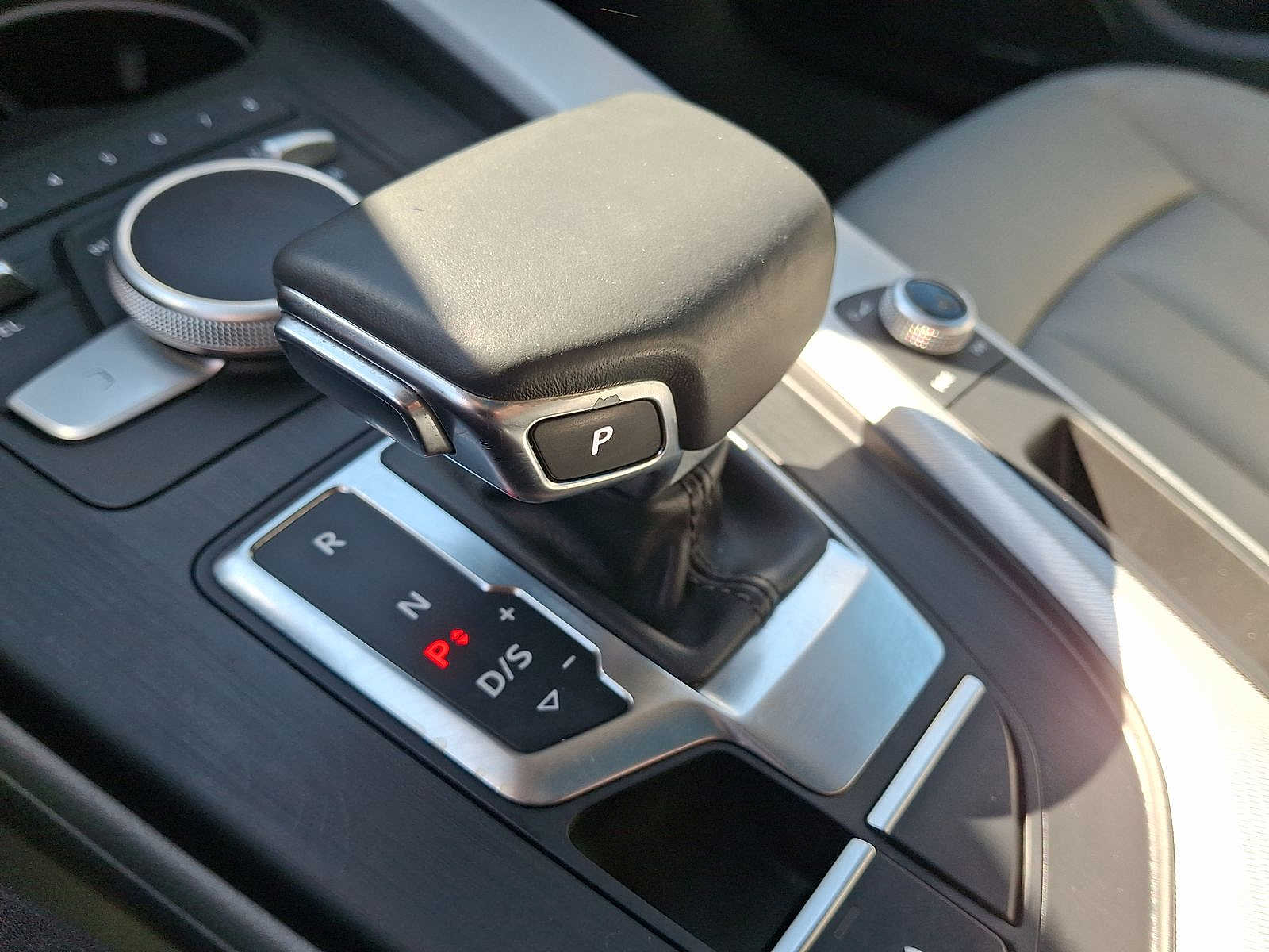 Thumbnail: 2018 Audi A4 - 12