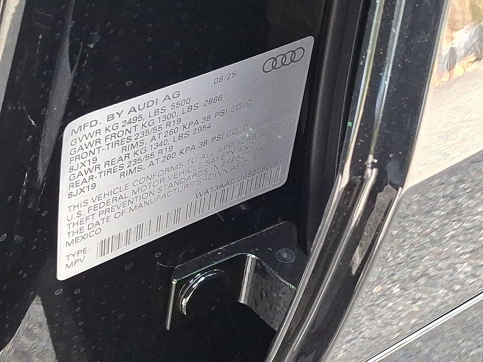 Thumbnail: 2025 Audi Q5 - 17