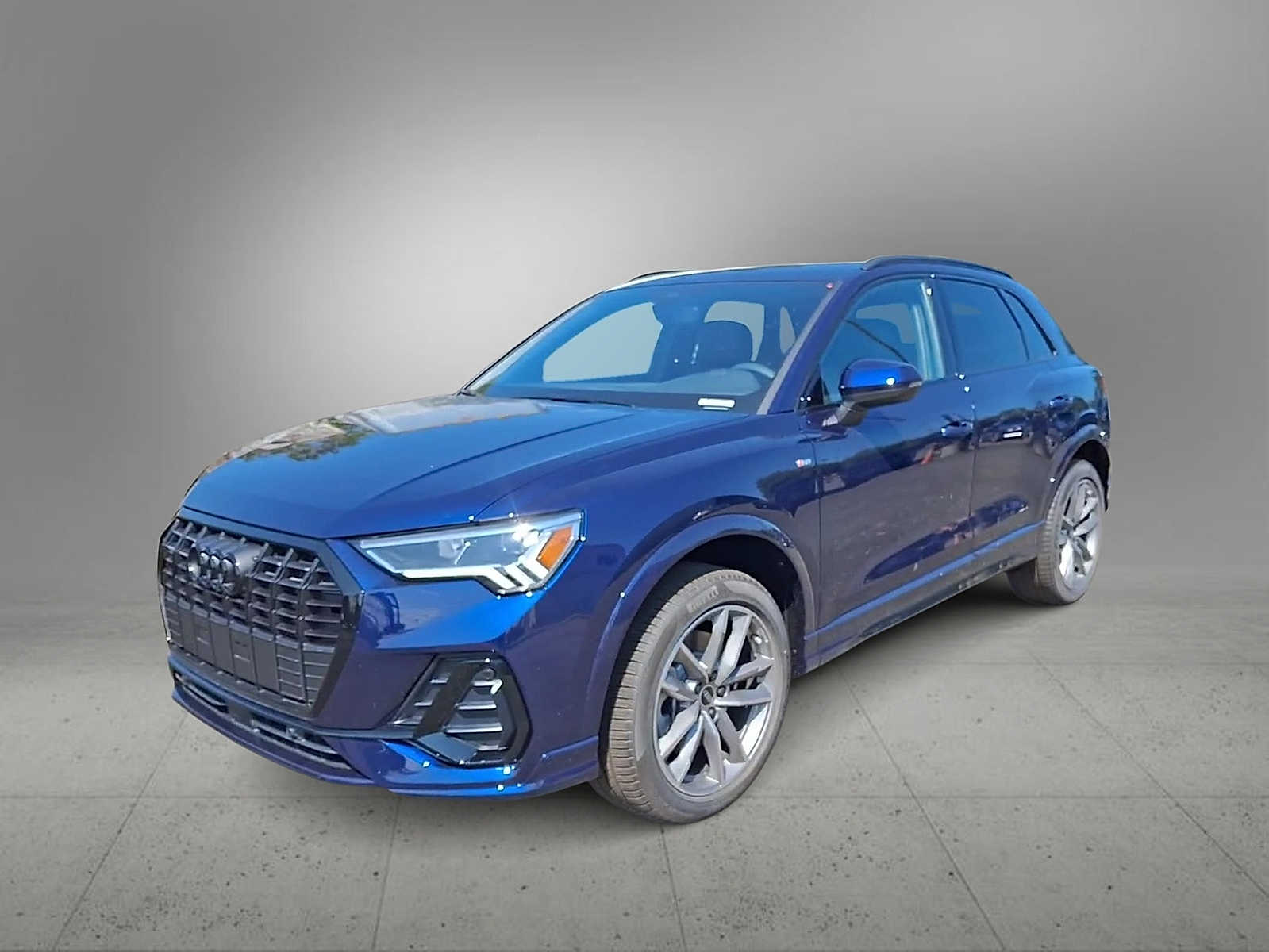 Thumbnail: 2025 Audi Q3 - 2