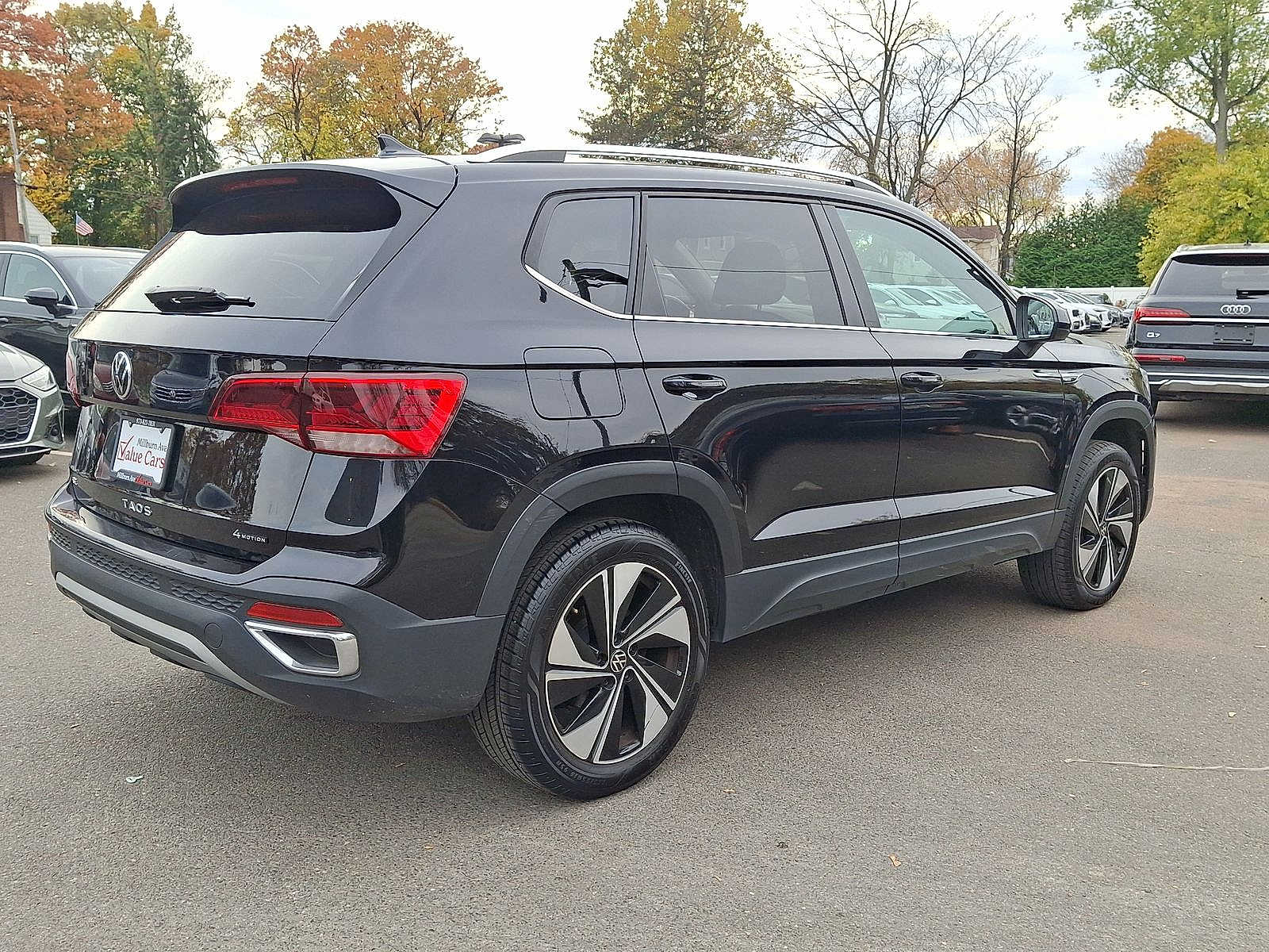 Thumbnail: 2024 Volkswagen Taos - 25