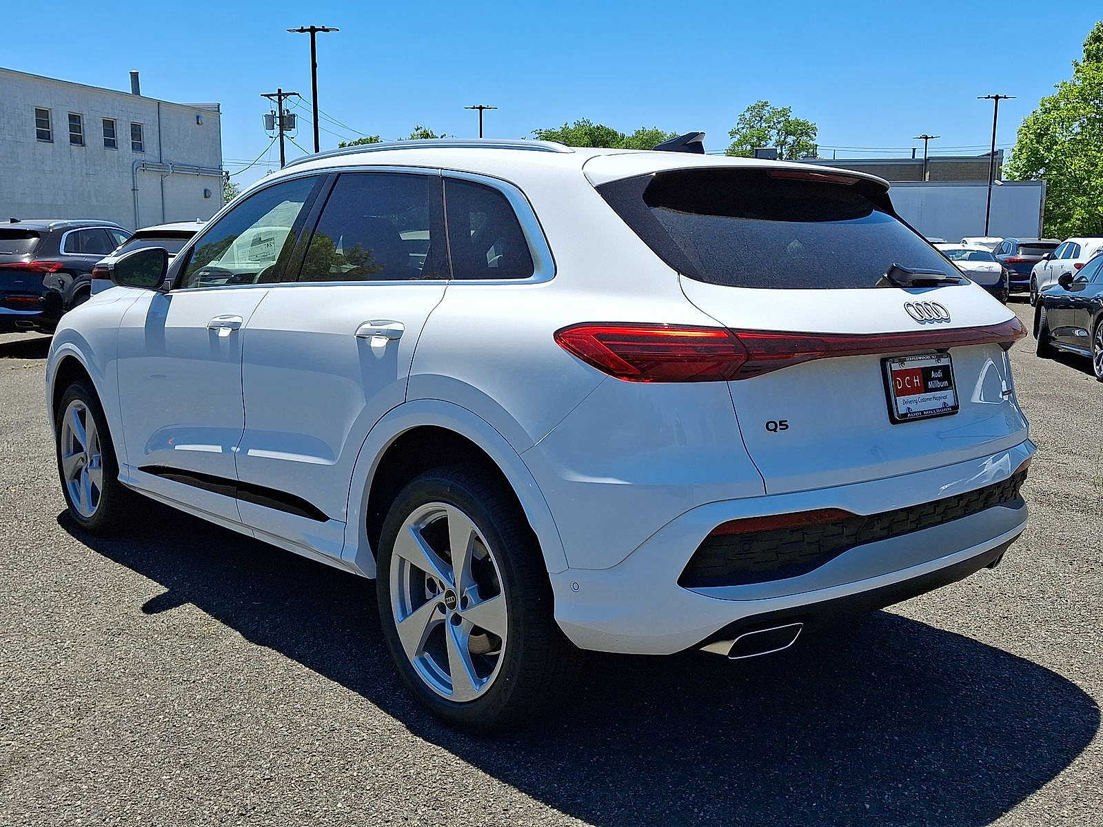 Thumbnail: 2026 Audi Q5 - 16