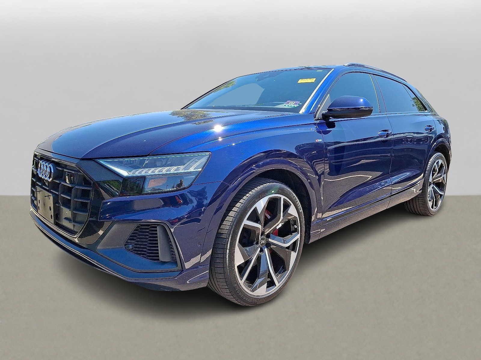 Thumbnail: 2019 Audi Q8 - 1
