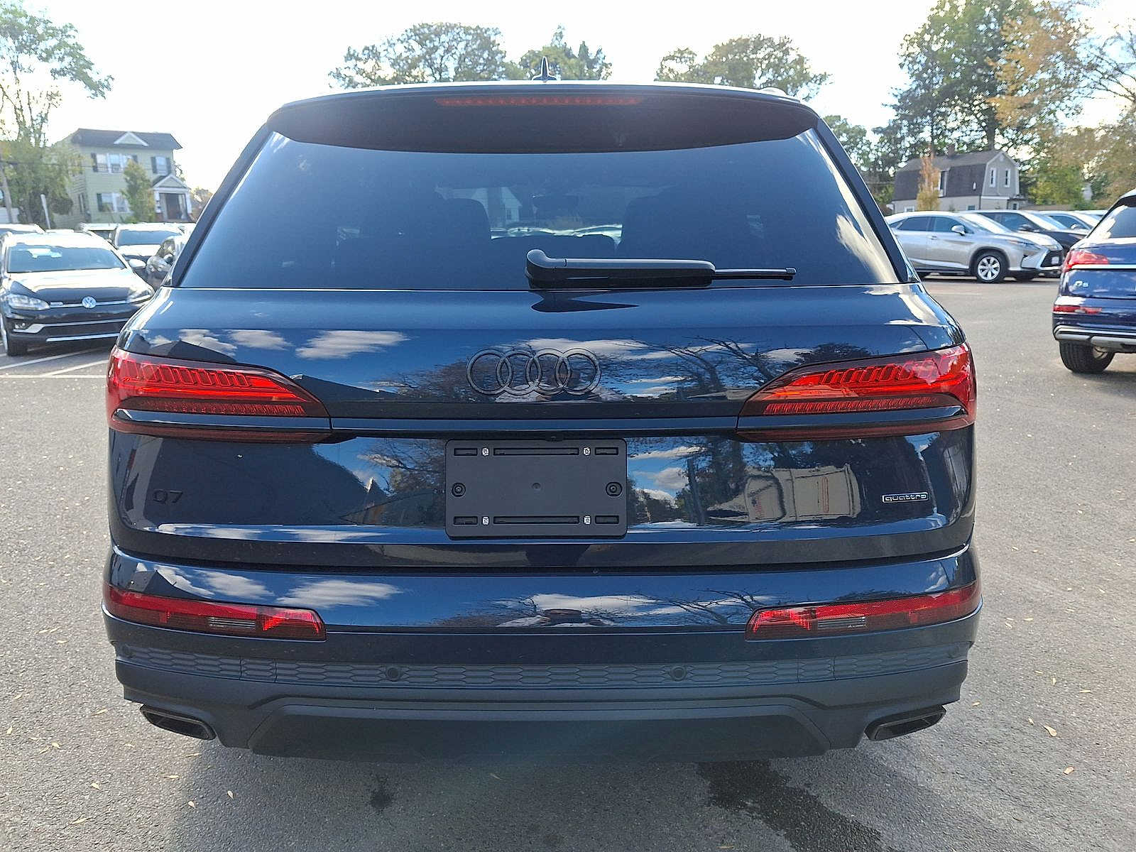 Thumbnail: 2025 Audi Q7 - 23