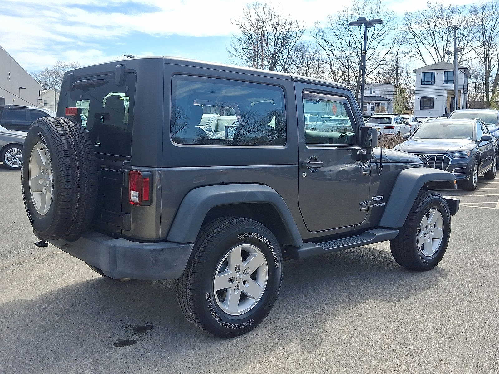 Thumbnail: 2018 Jeep Wrangler - 25