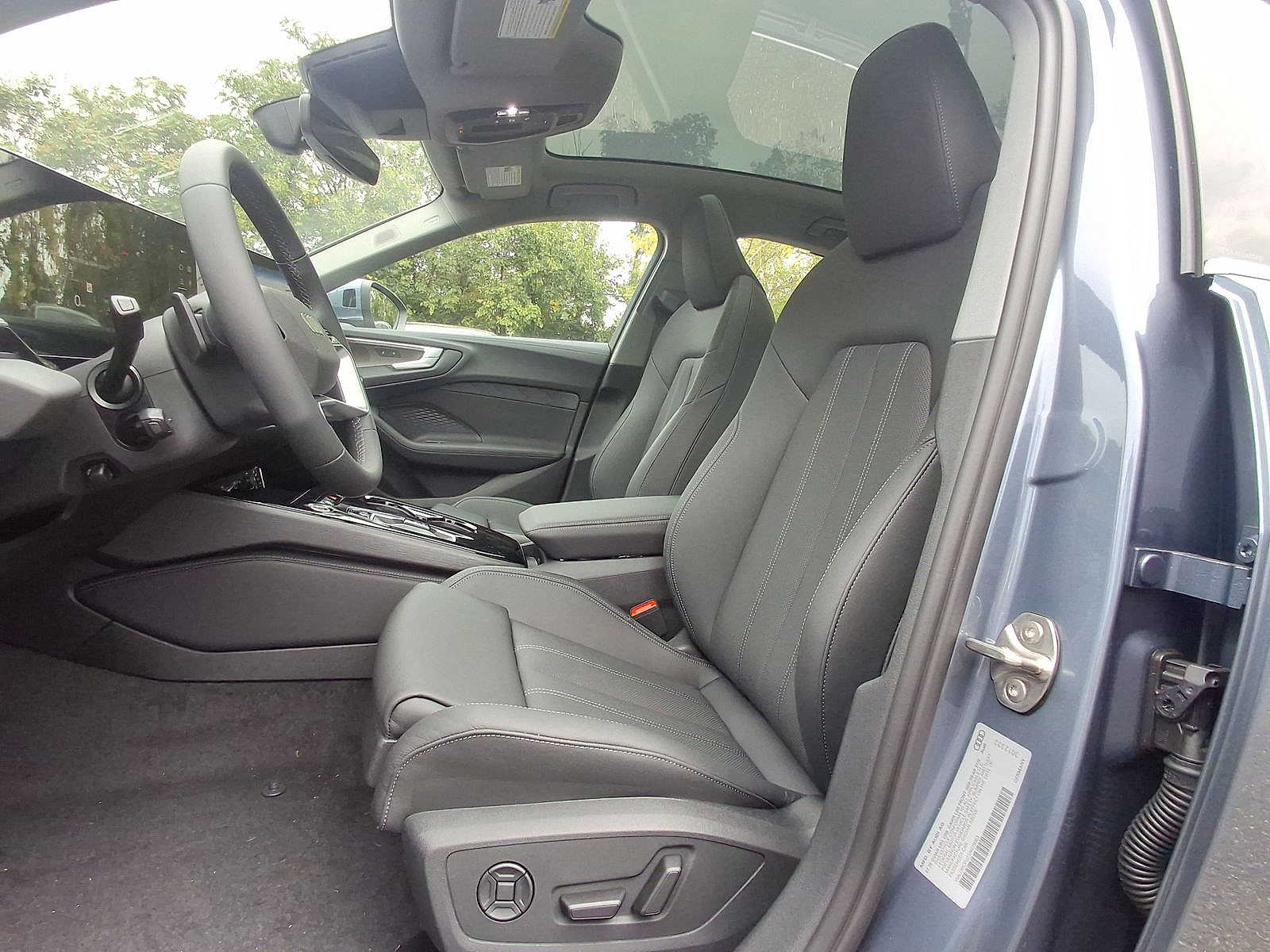 Thumbnail: 2025 Audi A5 - 13