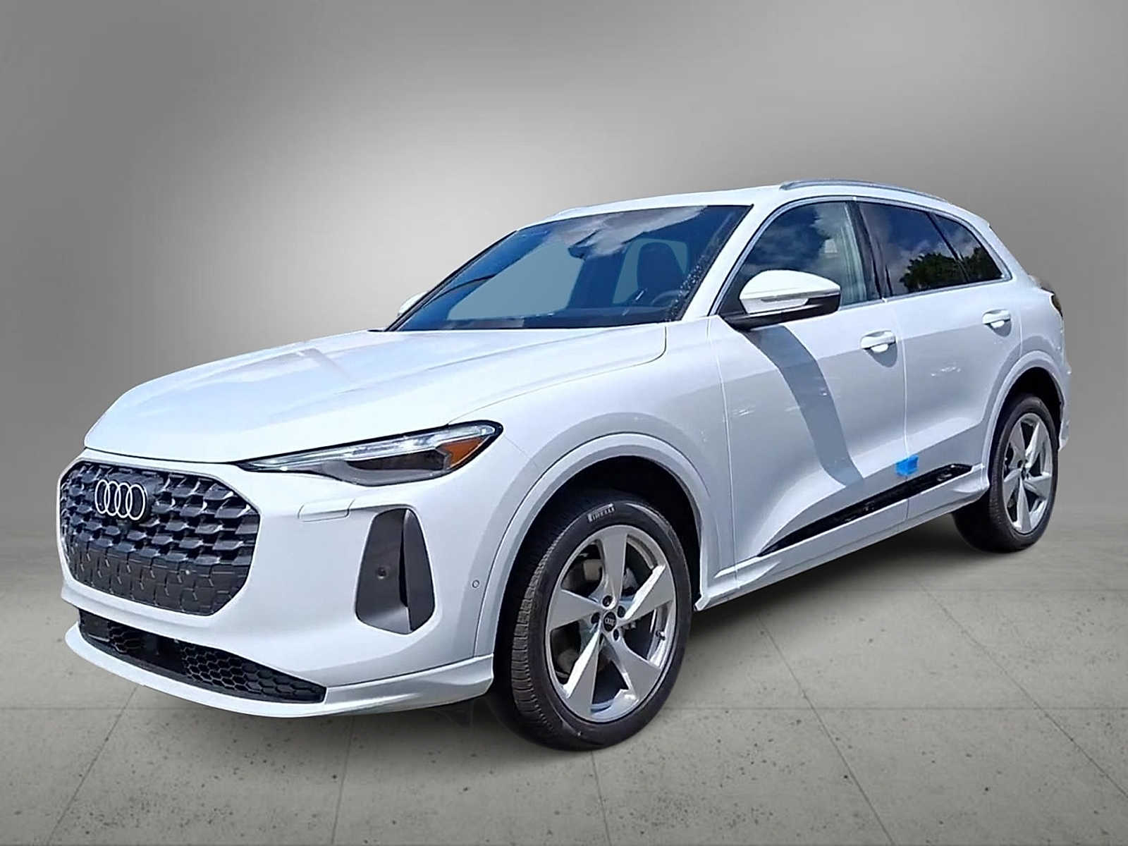 Thumbnail: 2025 Audi Q5 - 2