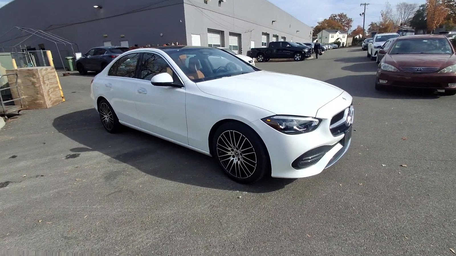 Thumbnail: 2023 Mercedes-Benz C-Class - 2