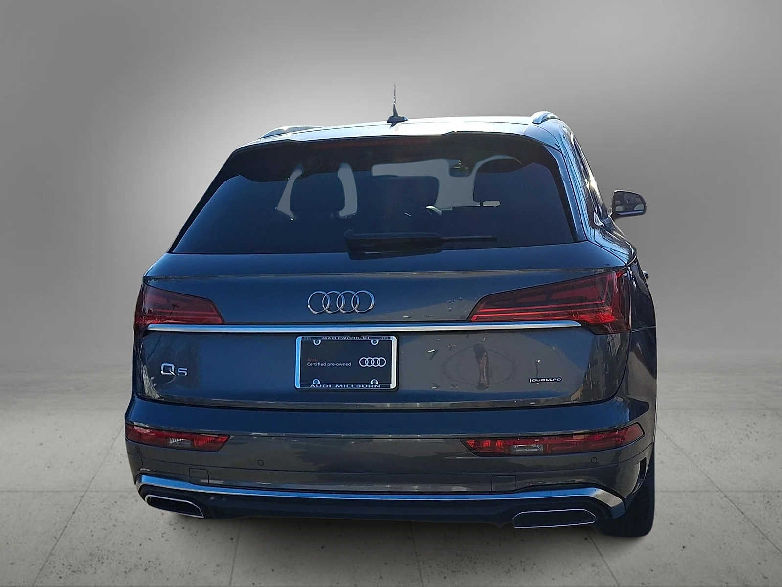 Thumbnail: 2023 Audi Q5 - 8