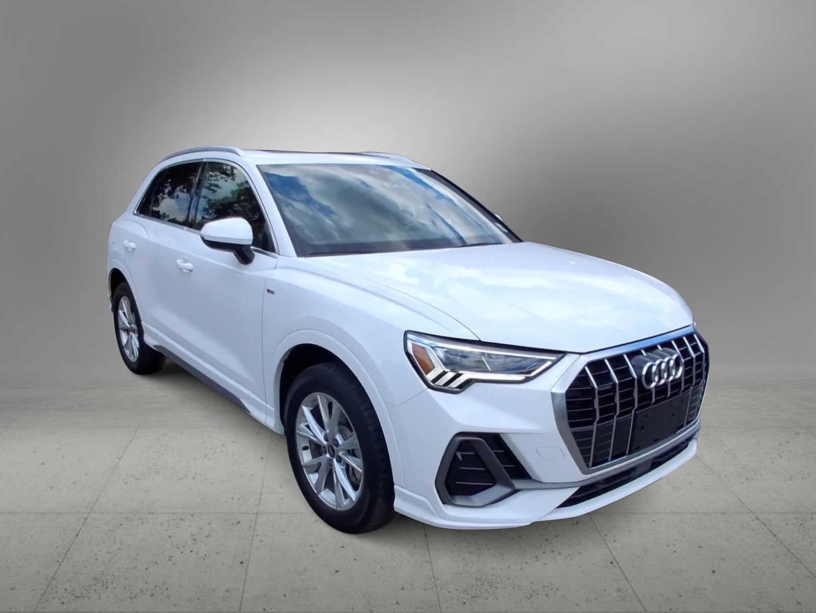 Thumbnail: 2024 Audi Q3 - 2