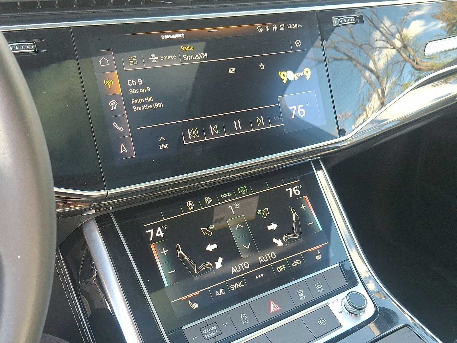 Thumbnail: 2025 Audi Q7 - 12