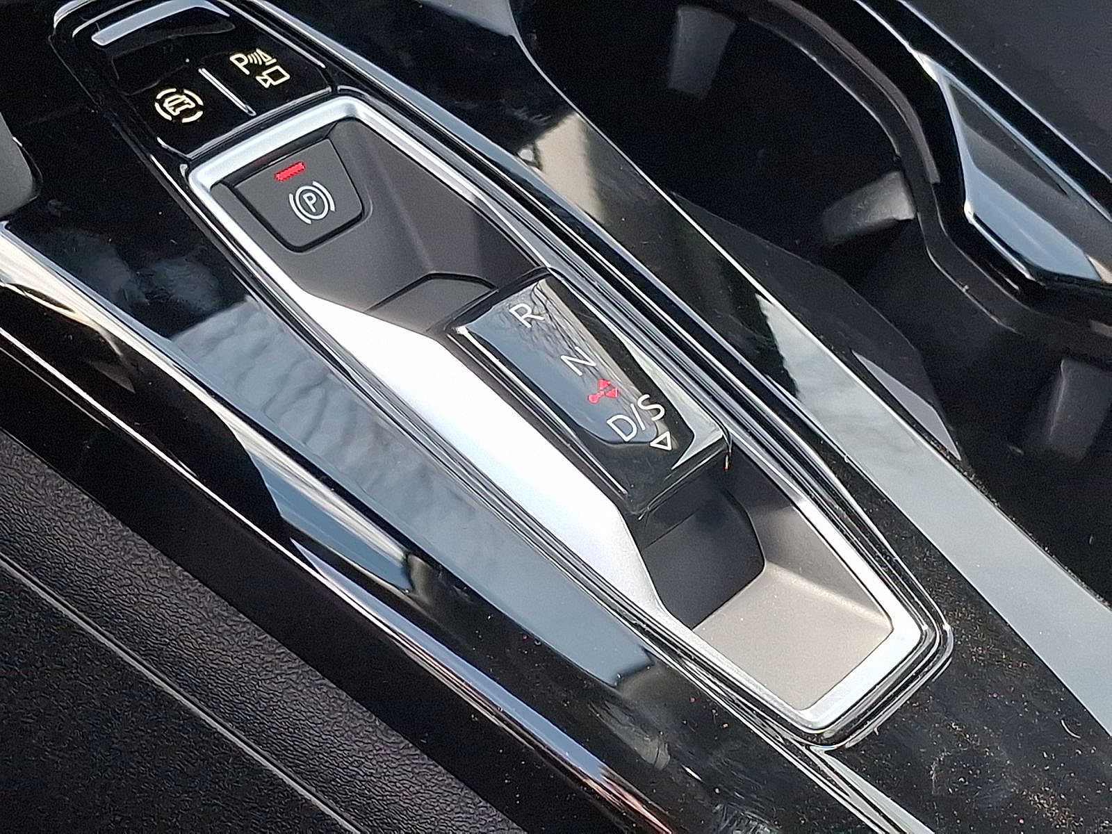 Thumbnail: 2026 Audi Q5 - 14