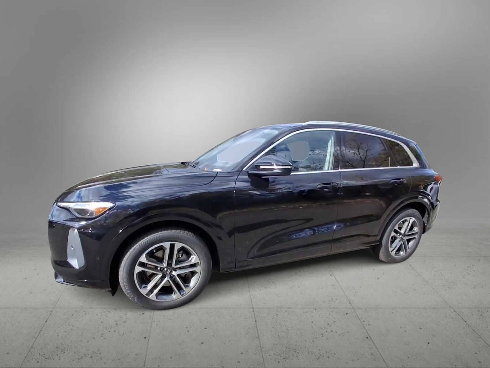 Thumbnail: 2025 Audi Q5 - 4