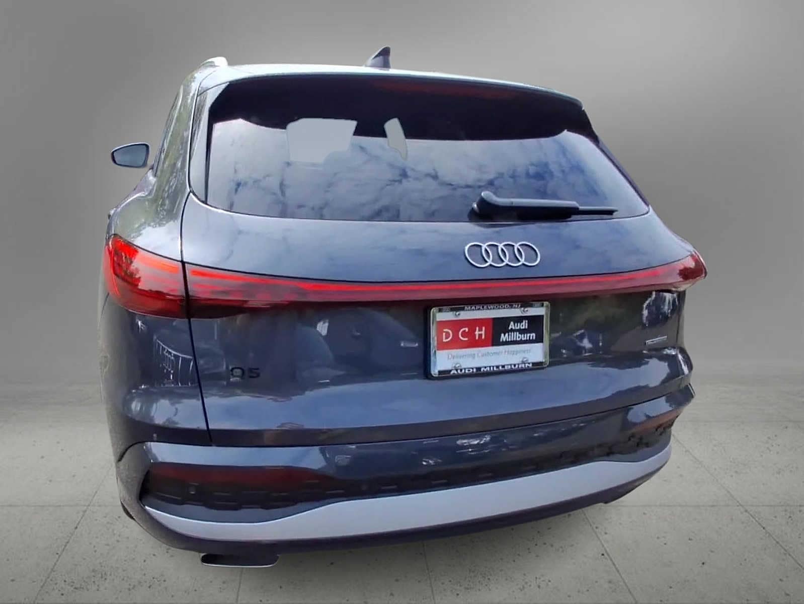 Thumbnail: 2025 Audi Q5 - 7