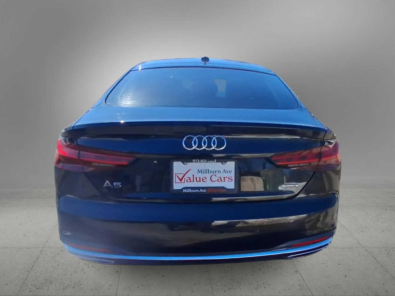 Thumbnail: 2022 Audi A5 - 7