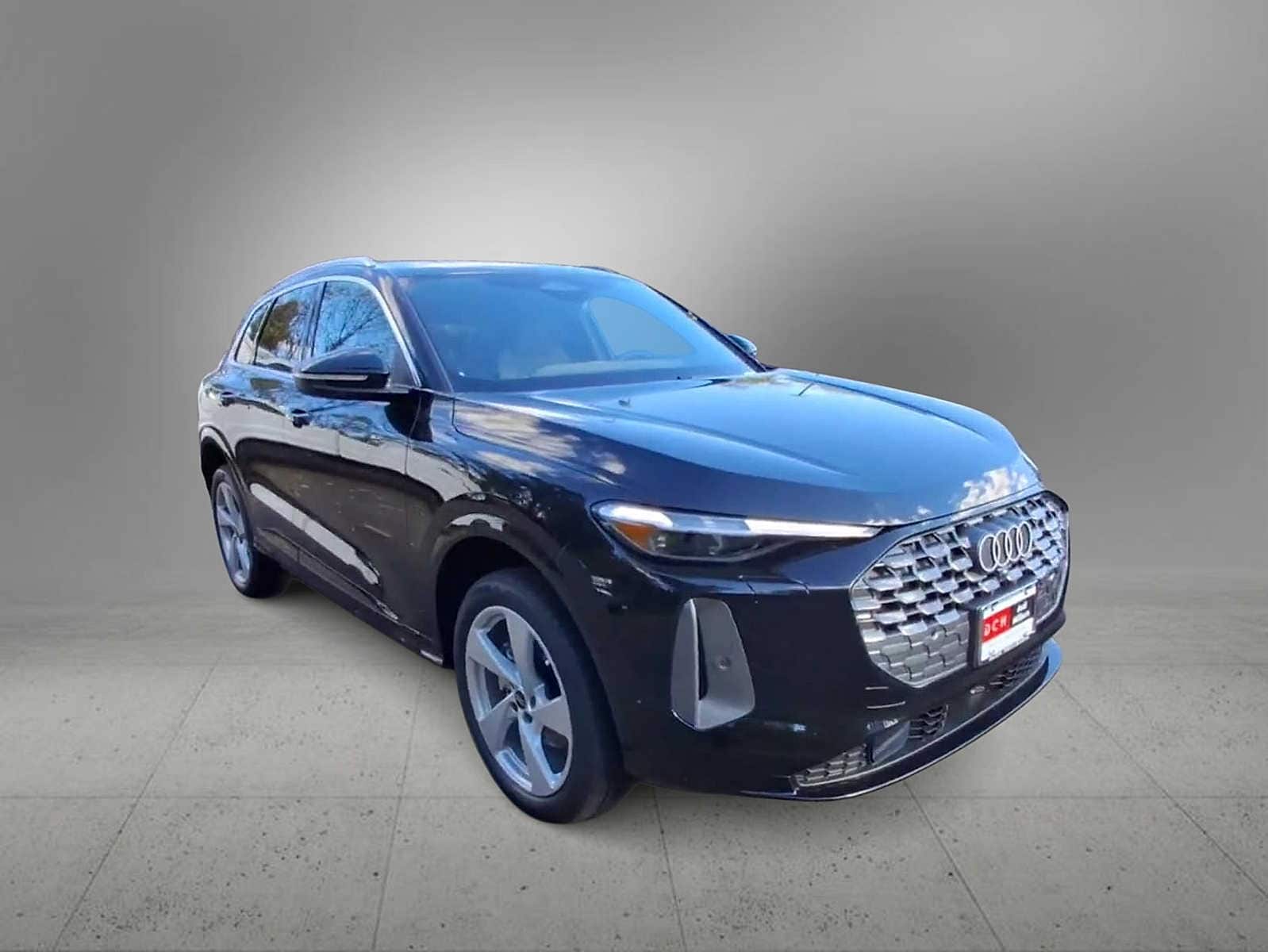 Thumbnail: 2025 Audi Q5 - 2