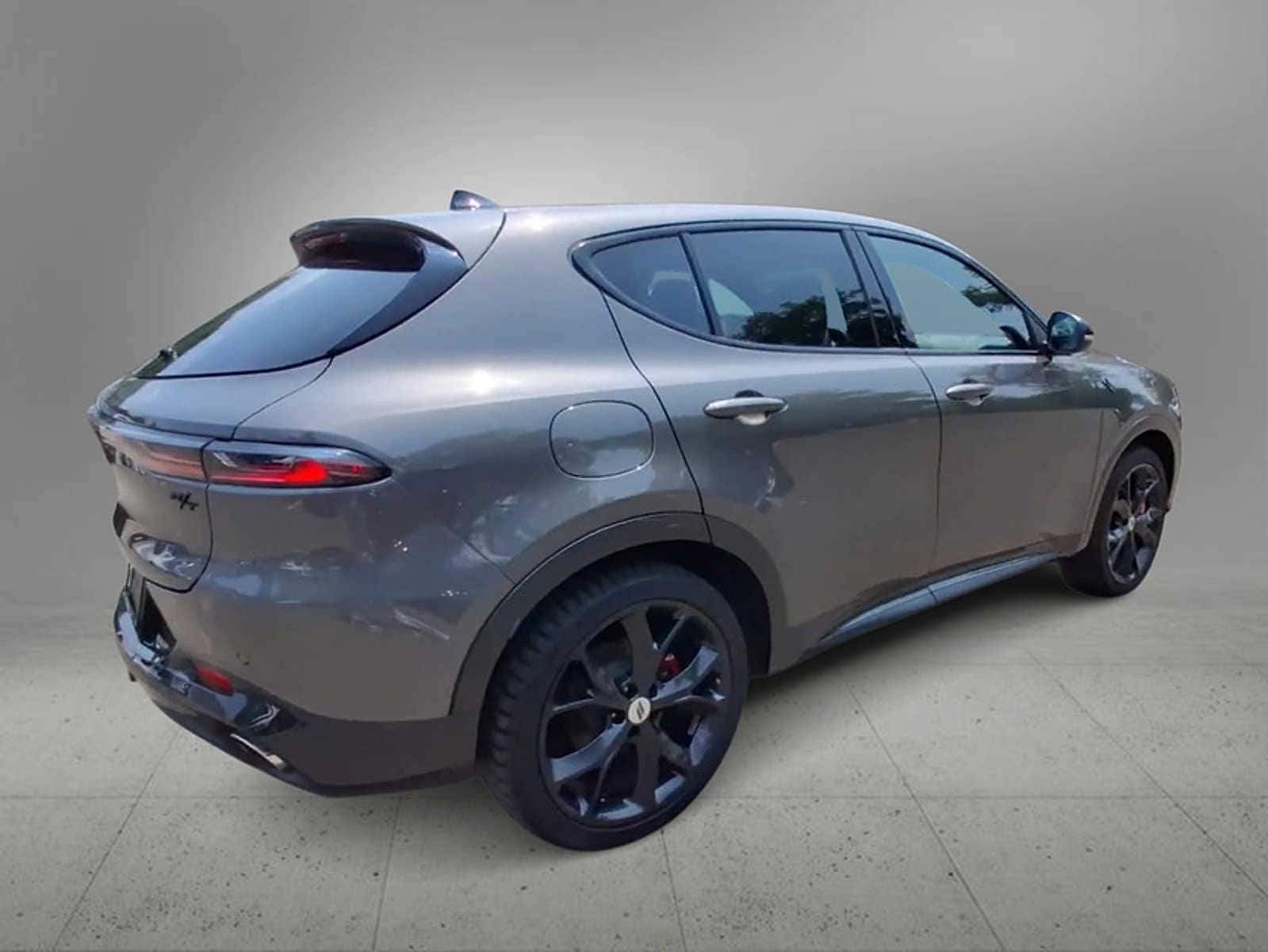 2024 Dodge Hornet R/T 8
