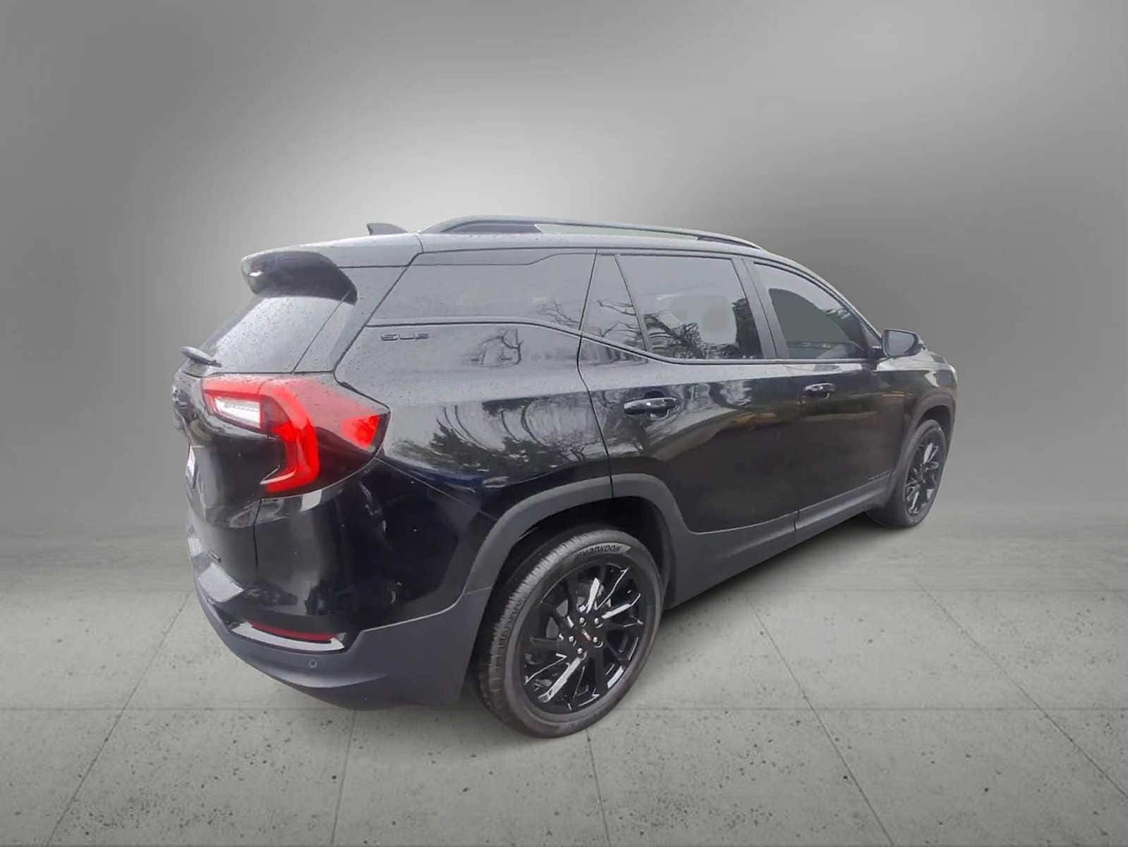 Thumbnail: 2023 GMC Terrain - 8