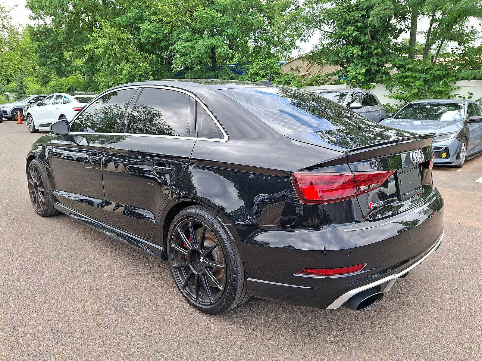 Thumbnail: 2019 Audi RS 3 - 22