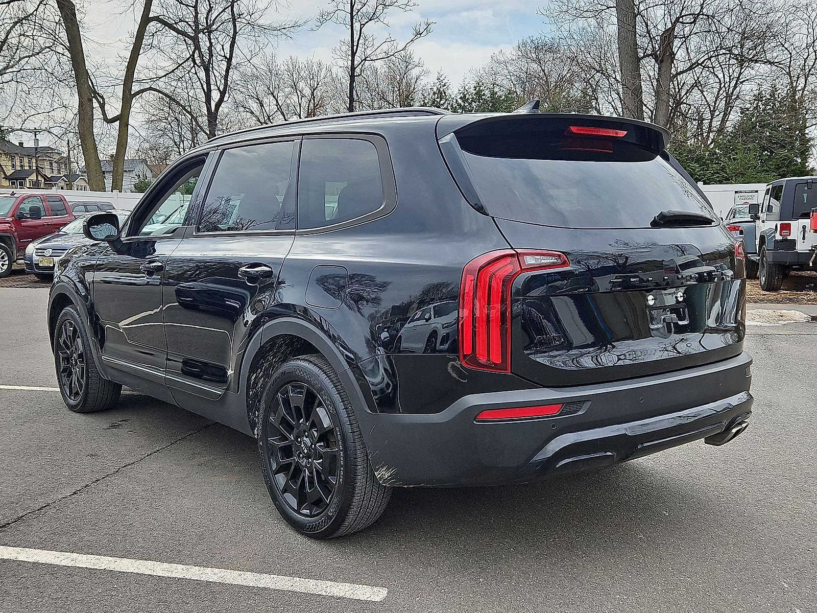 Thumbnail: 2022 Kia Telluride - 22