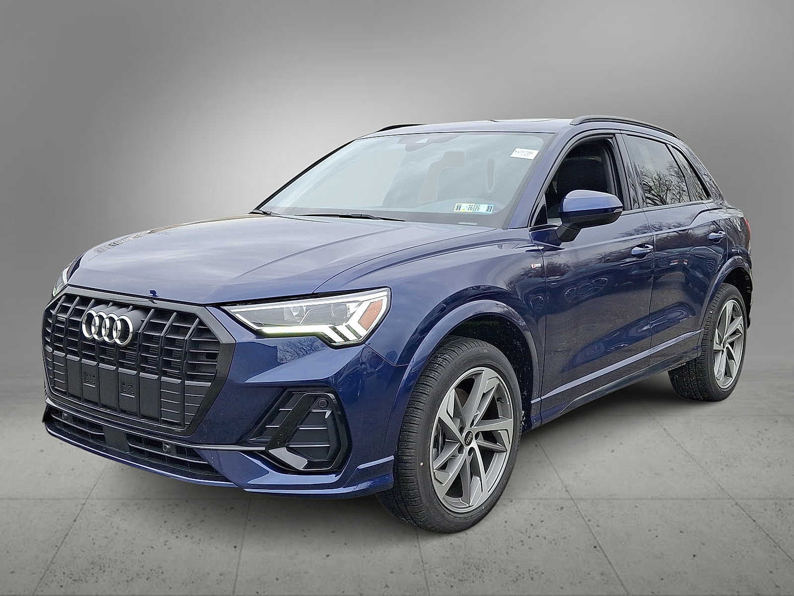 Thumbnail: 2025 Audi Q3 - 1