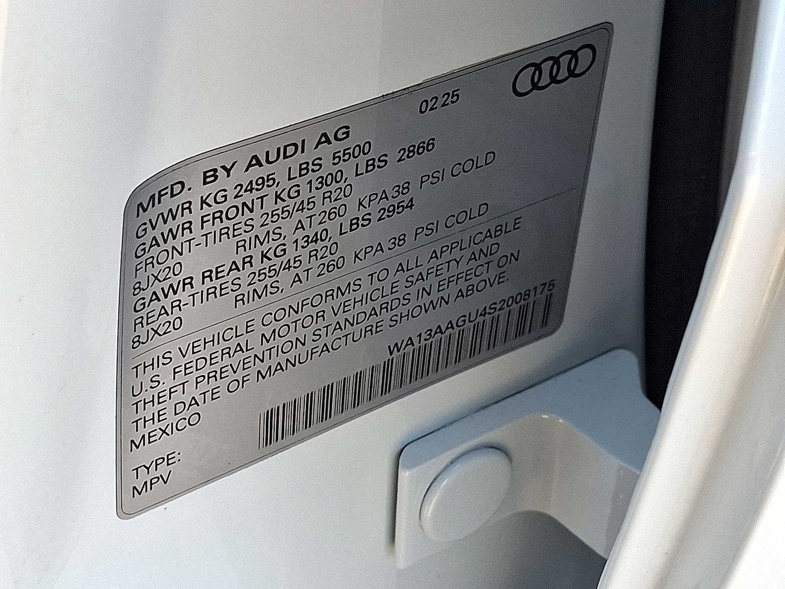 Thumbnail: 2025 Audi Q5 - 16