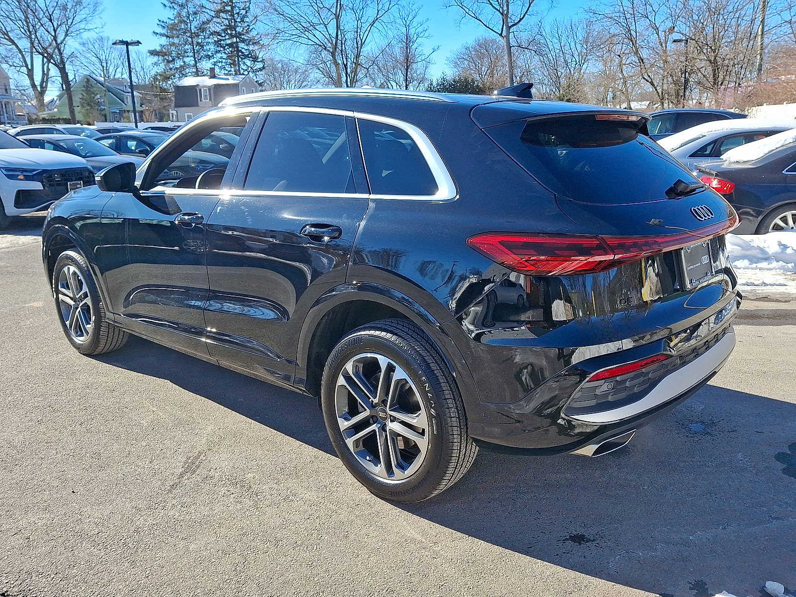 Thumbnail: 2025 Audi Q5 - 20