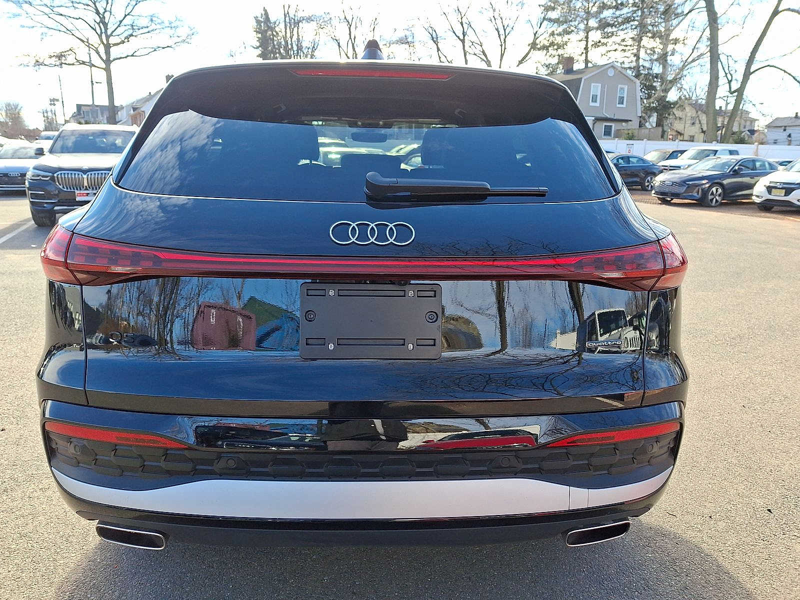 Thumbnail: 2025 Audi Q5 - 23