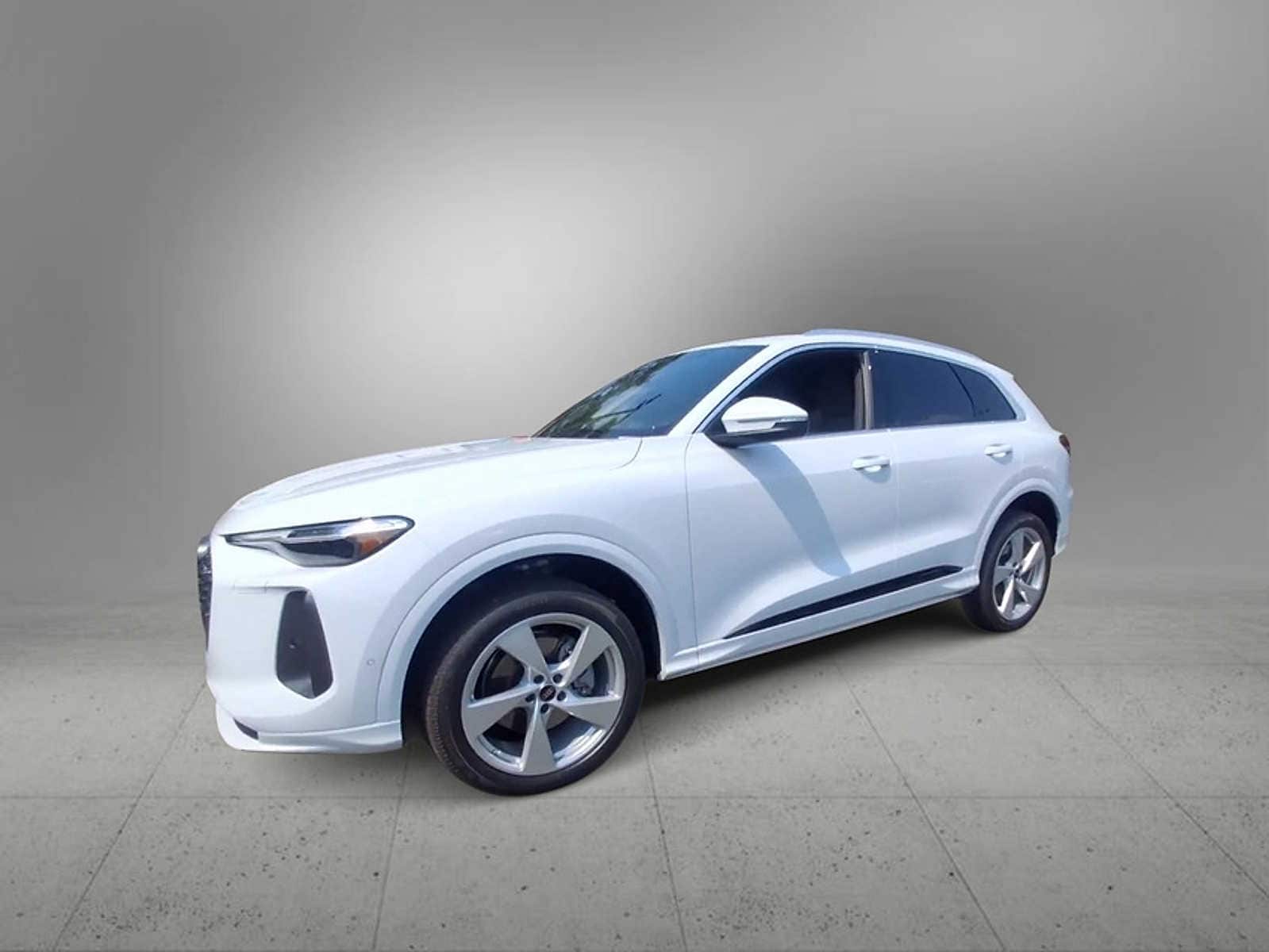 2025 Audi Q5 Premium Plus 4