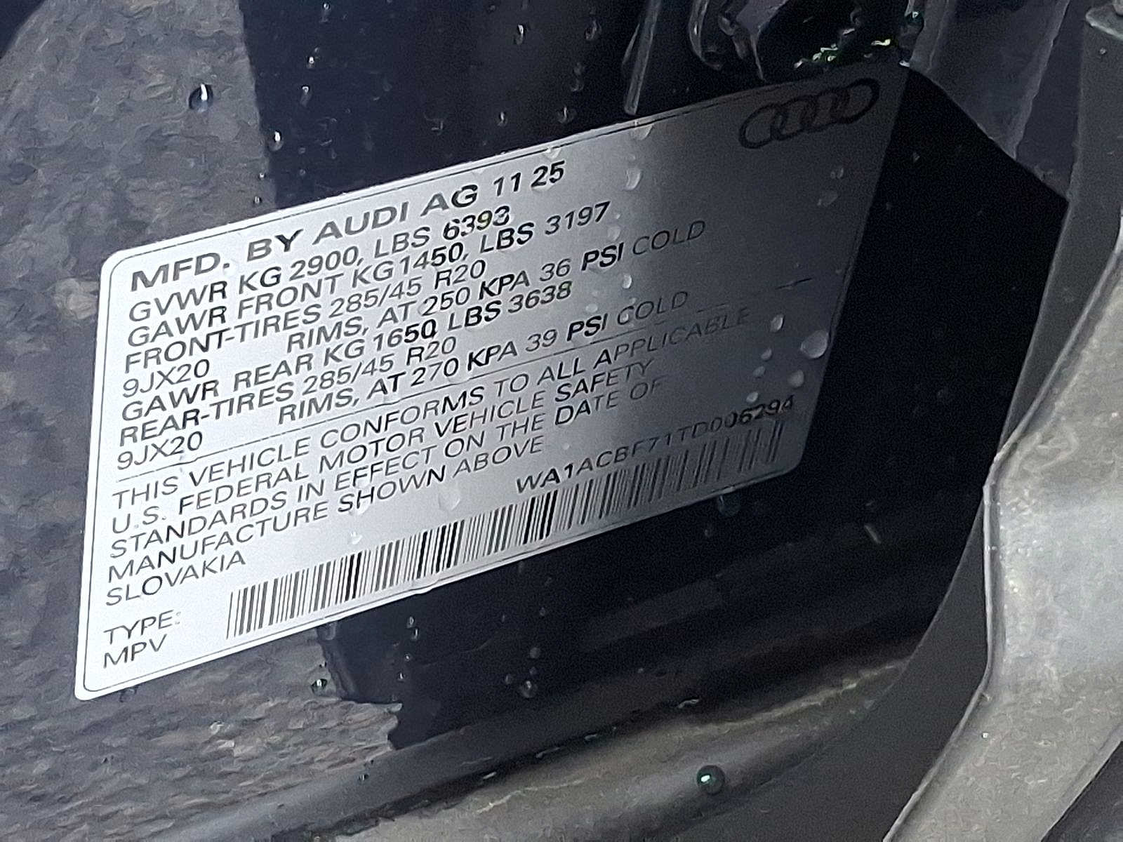 Thumbnail: 2026 Audi Q7 - 17