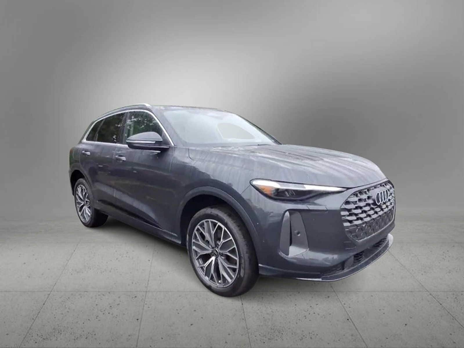 Thumbnail: 2025 Audi Q5 - 2